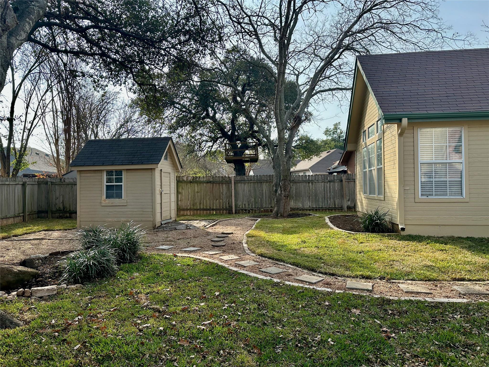 104 Benchmark St, Georgetown, TX 78626
