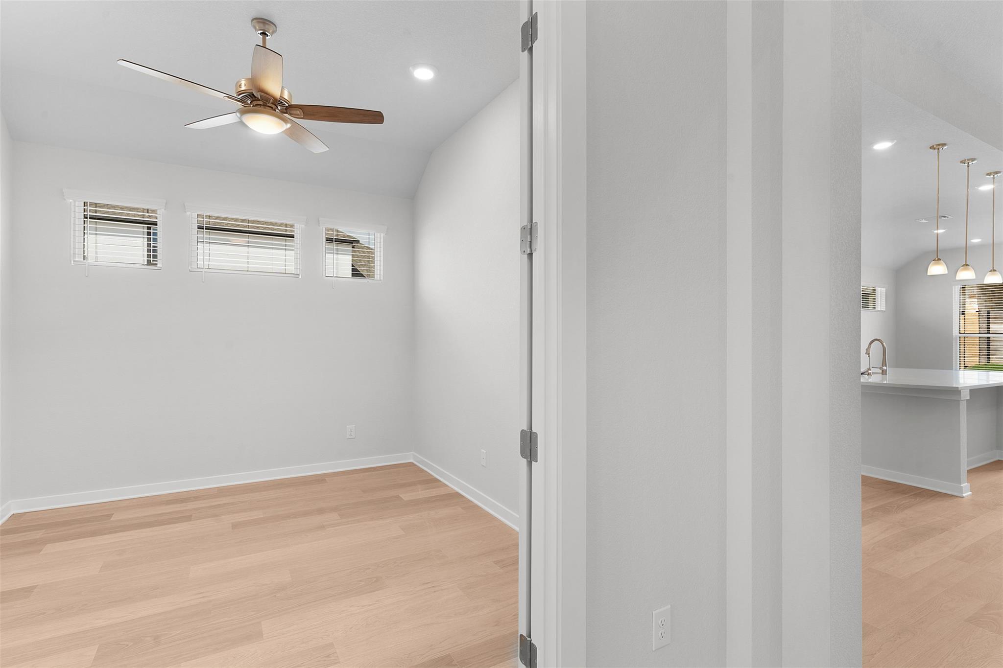 128 Sandrock Trl, Georgetown, TX 78633