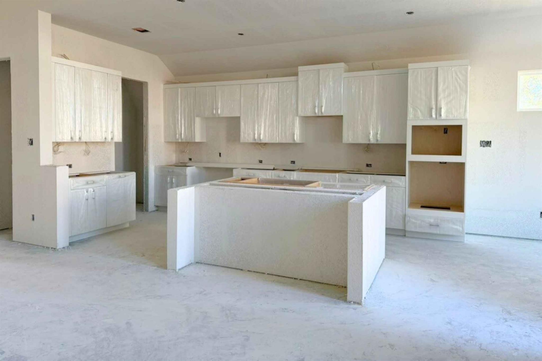 128 Sandrock Trl, Georgetown, TX 78633