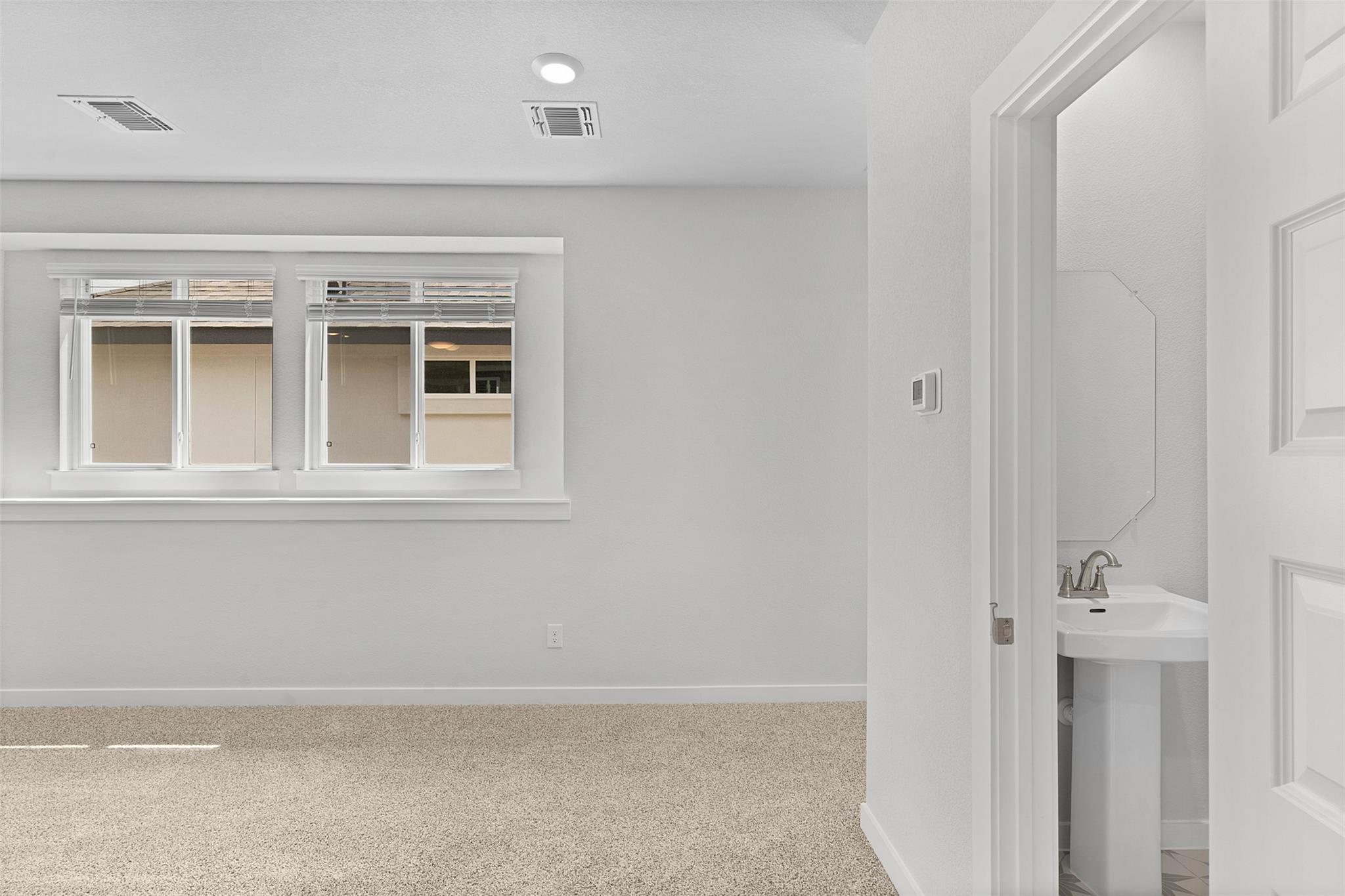 128 Sandrock Trl, Georgetown, TX 78633