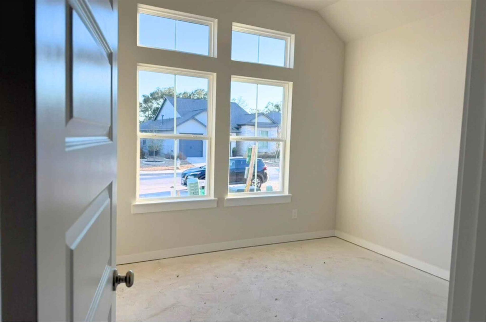 128 Sandrock Trl, Georgetown, TX 78633