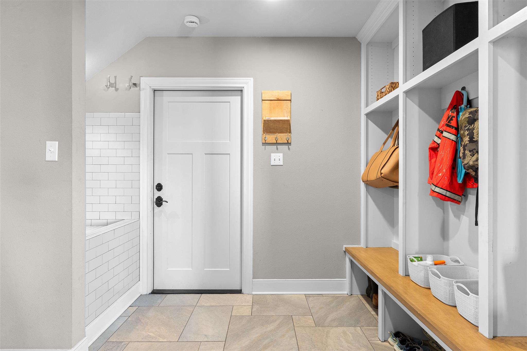 264 Timber Lake Dr, La Grange, TX 78945