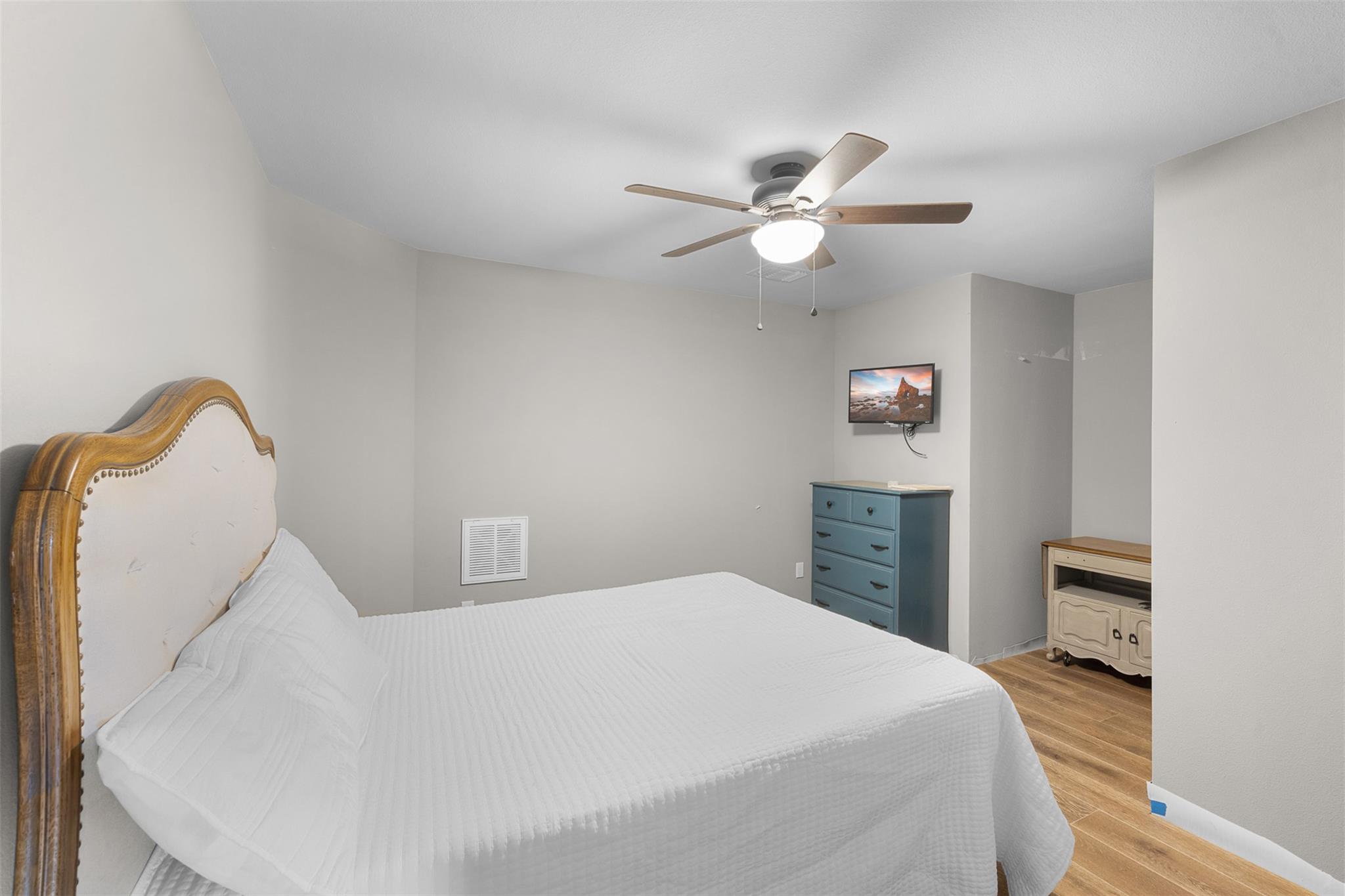 264 Timber Lake Dr, La Grange, TX 78945