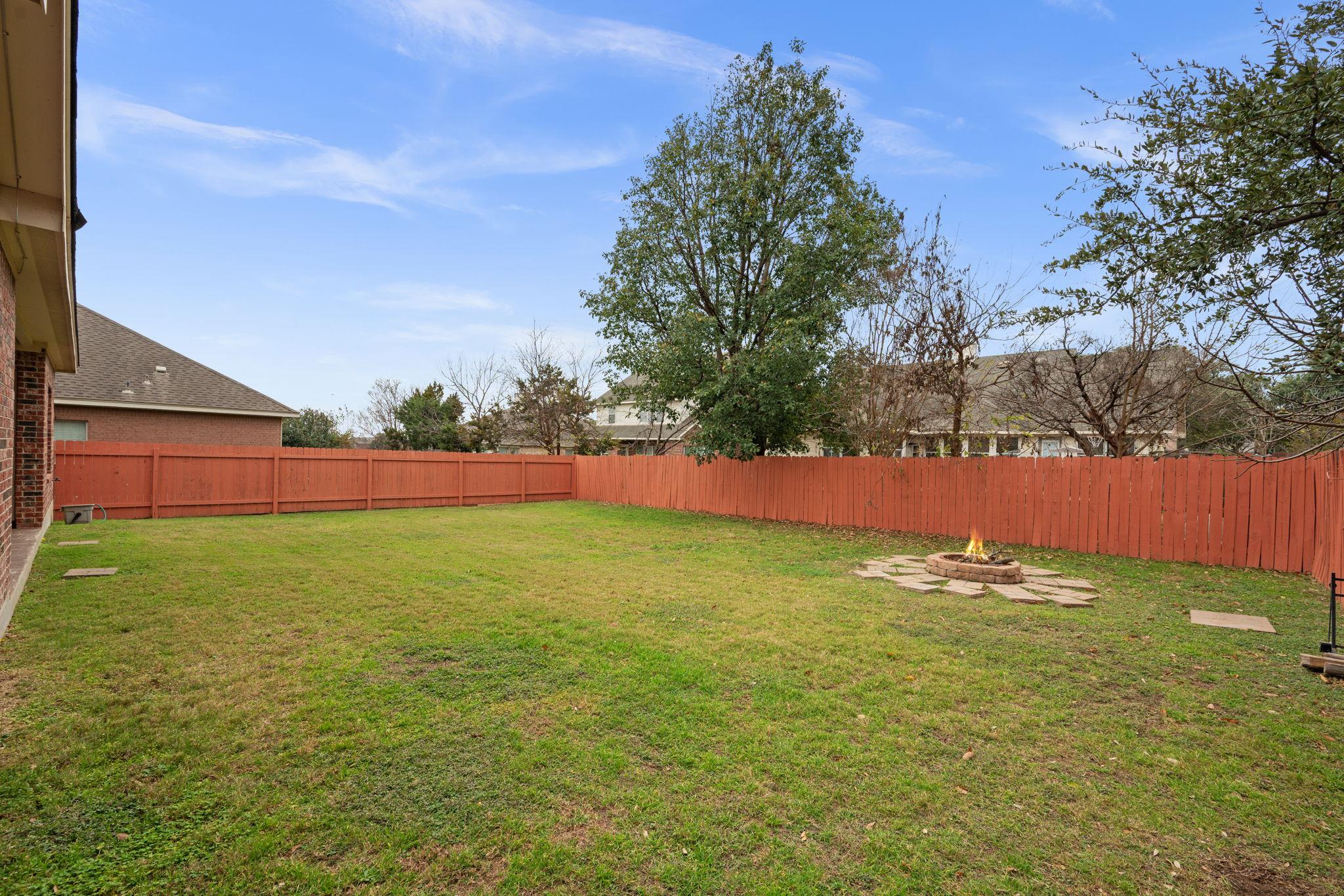 2415 Elkhorn Ranch Rd, Leander, TX 78641