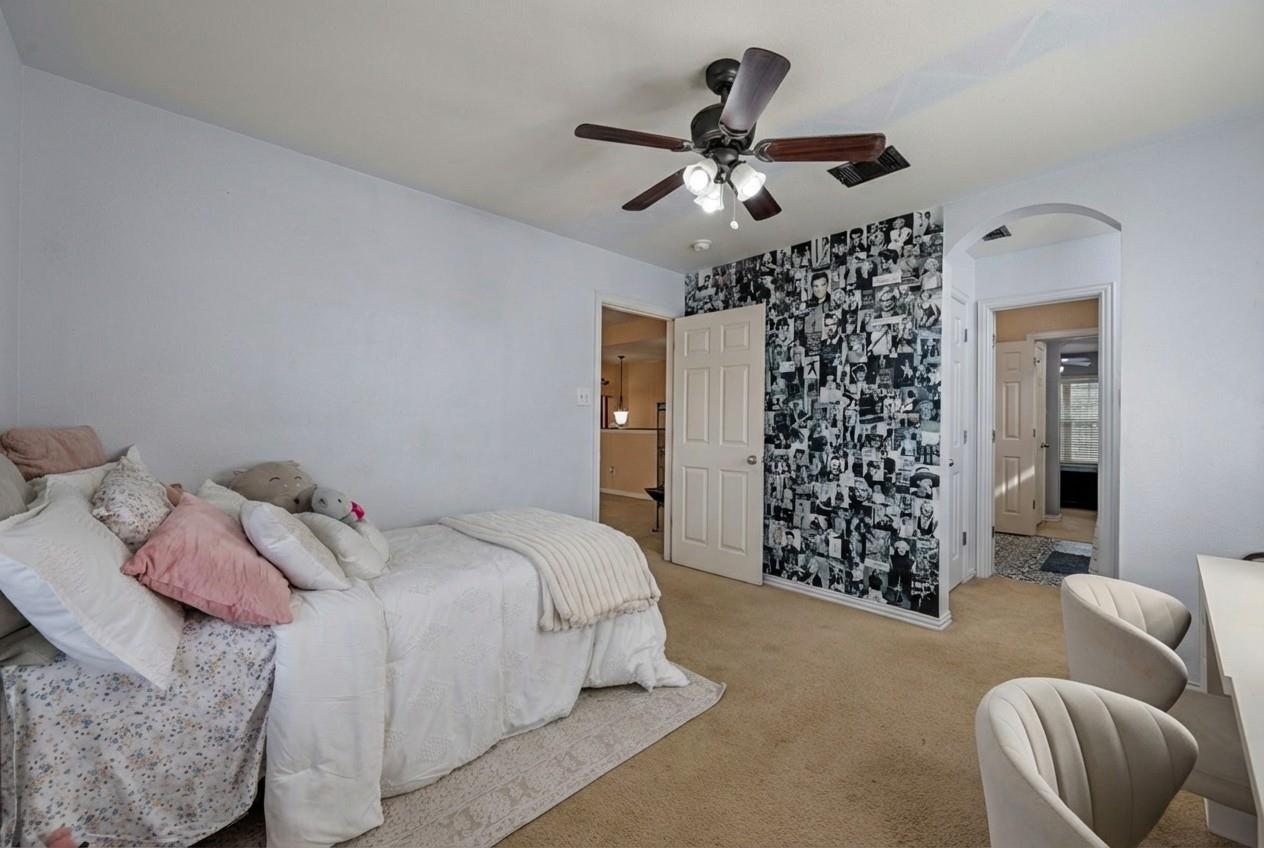 2415 Elkhorn Ranch Rd, Leander, TX 78641