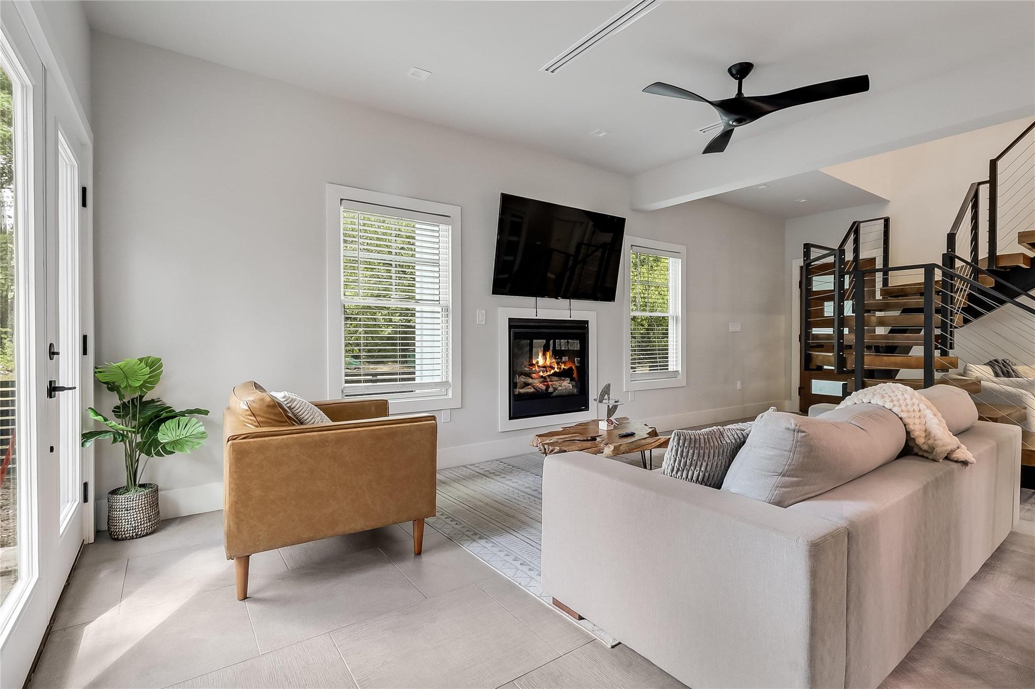 1111 W Annie St # A, Austin, TX 78704