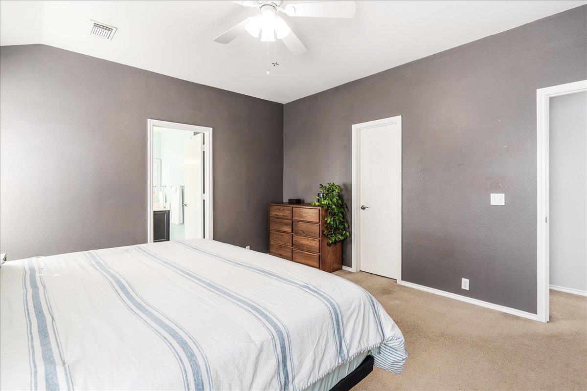 15001 Lantern Dr, Pflugerville, TX 78660