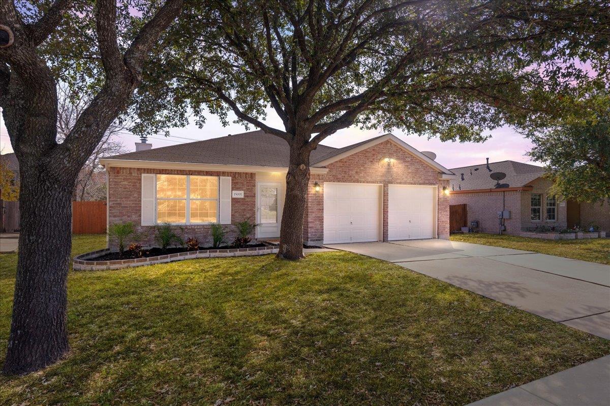 15001 Lantern Dr, Pflugerville, TX 78660