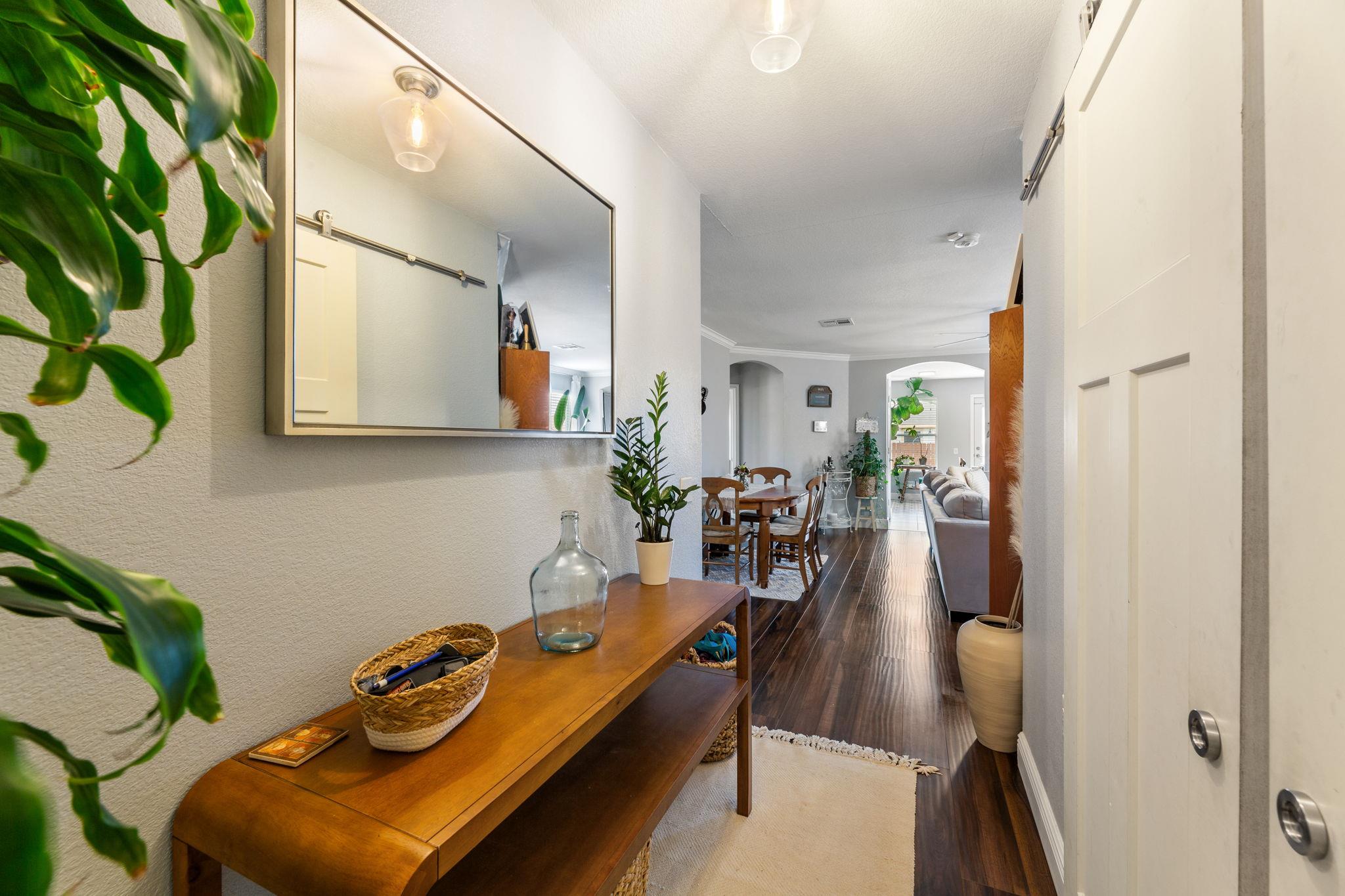 12616 Sky Harbor Dr, Del Valle, TX 78617