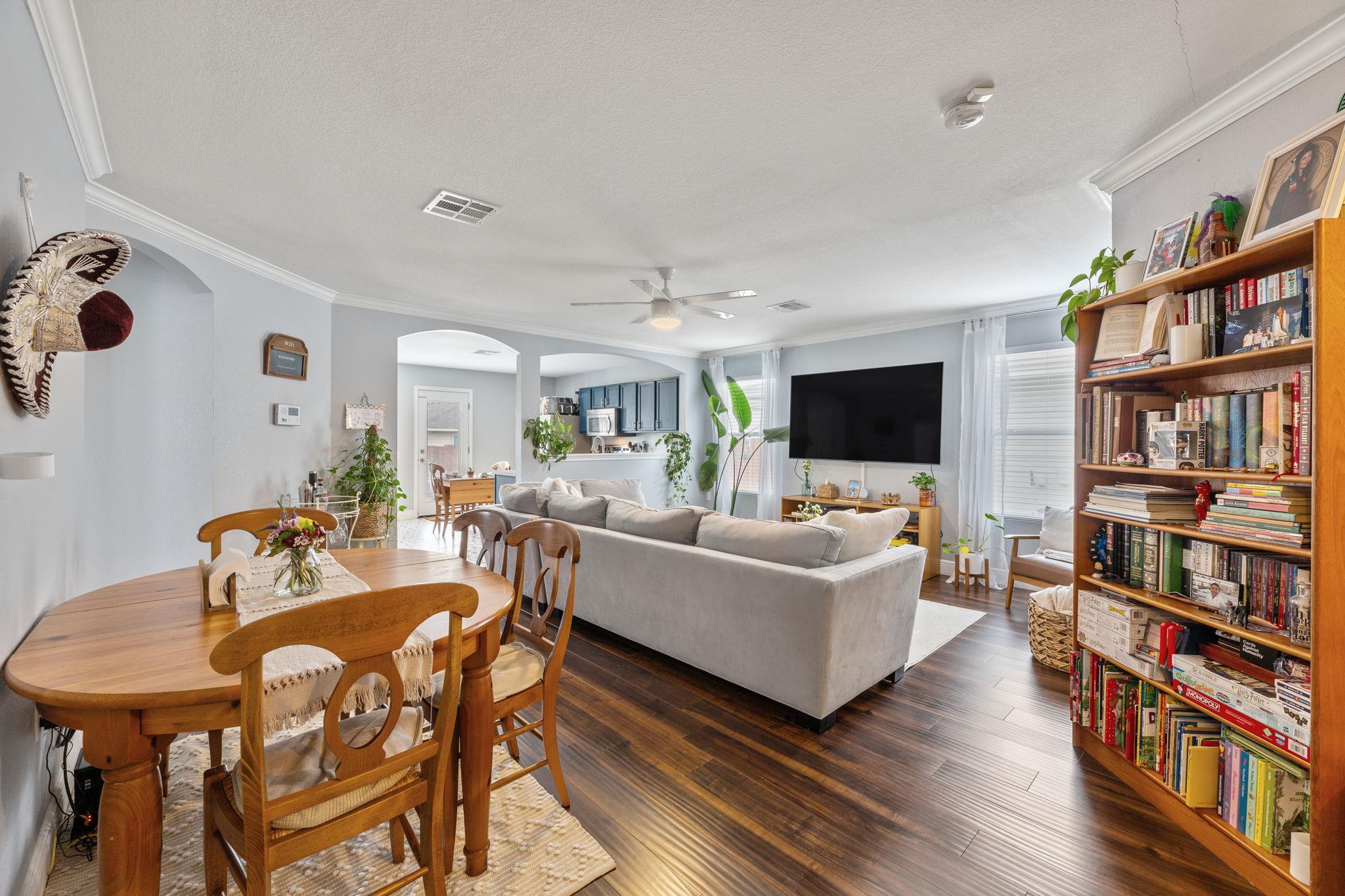 12616 Sky Harbor Dr, Del Valle, TX 78617