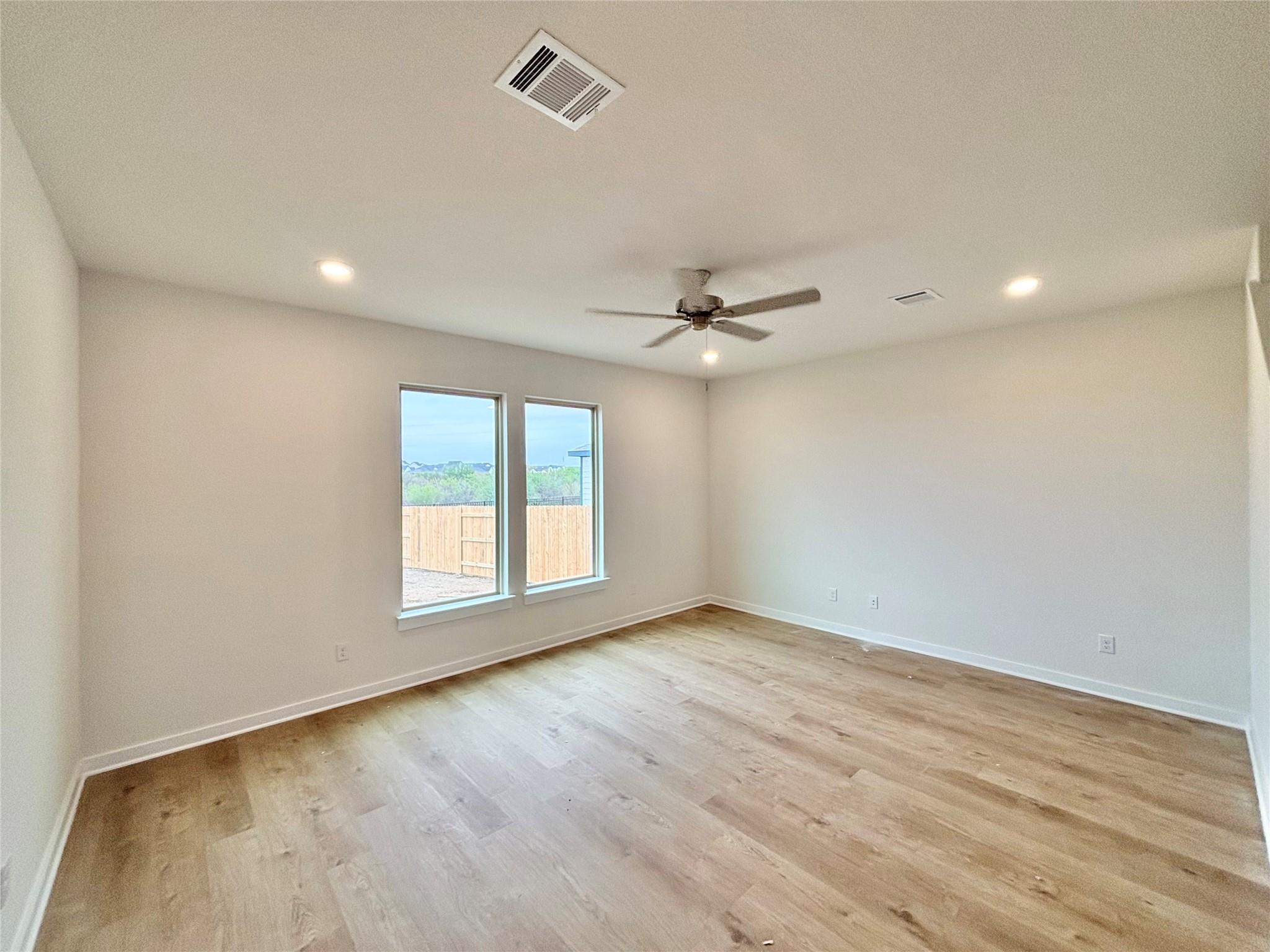 516 Salamander St, San Marcos, TX 78666