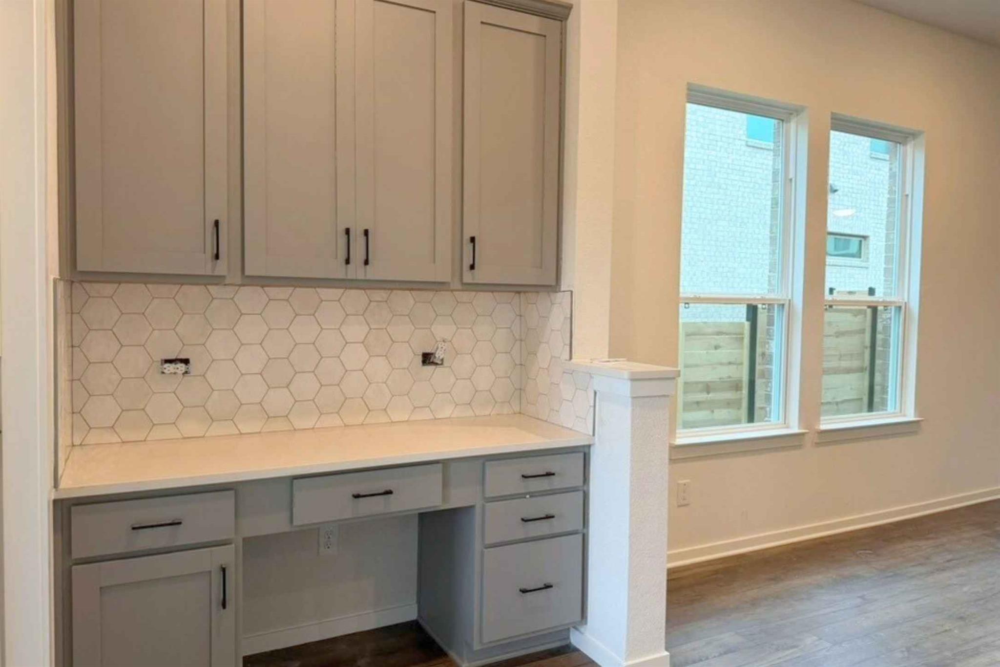 405 Raleigh Dr, Georgetown, TX 78633