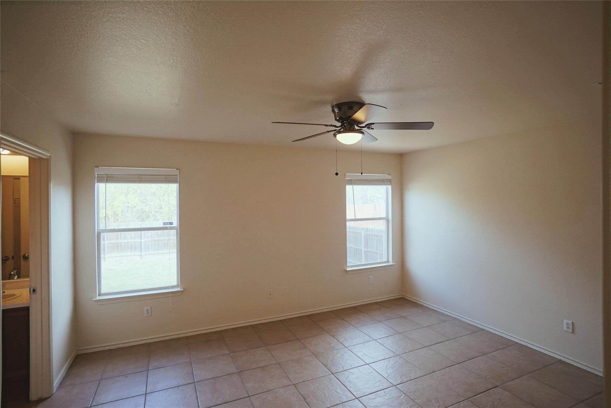 12908 Wedding Dr, Manor, TX 78653