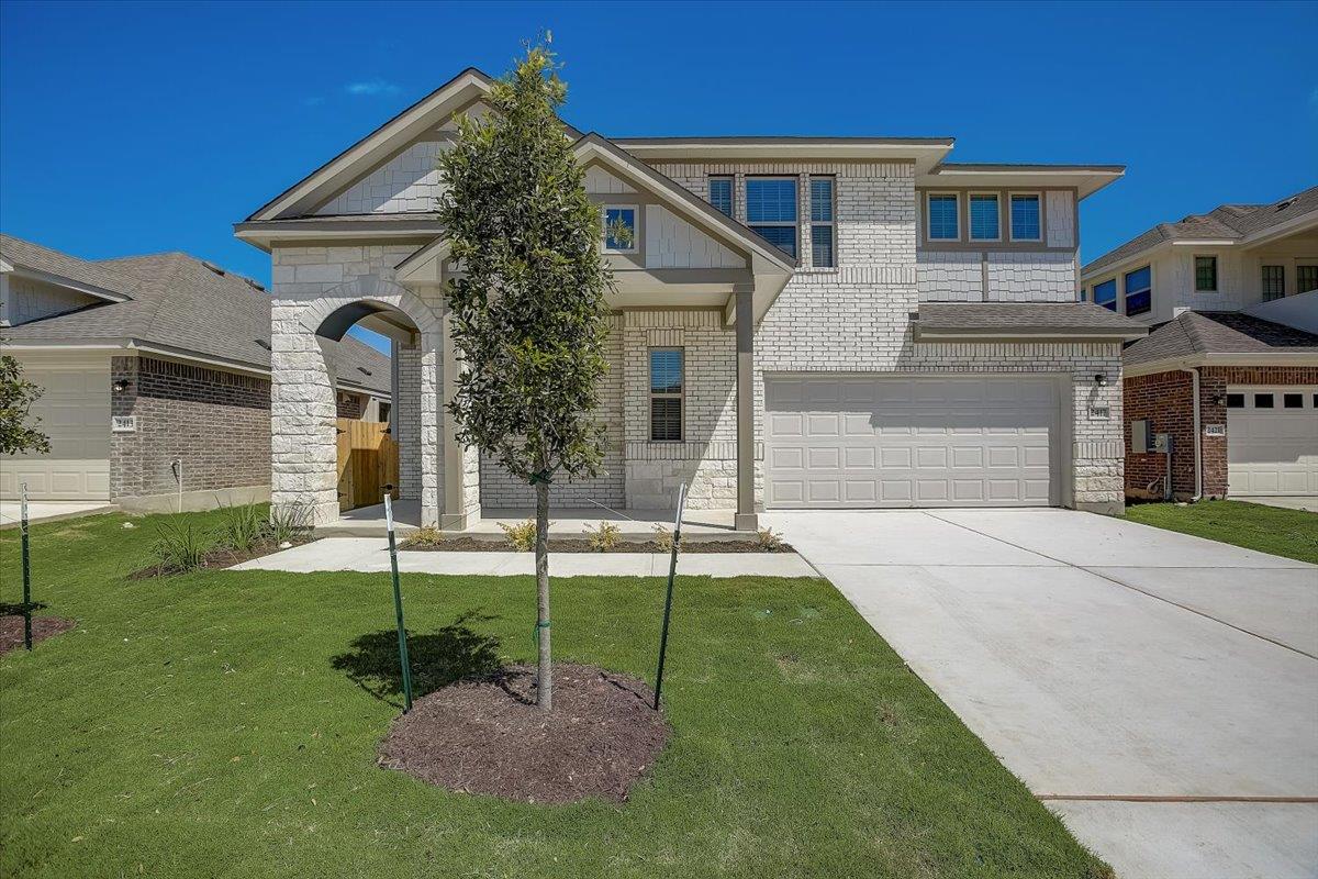 2417 Caddo Canoe Dr, Leander, TX 78641