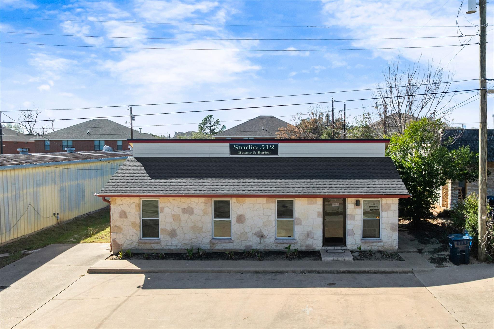 303 Childress Dr, Rockdale, TX 76567