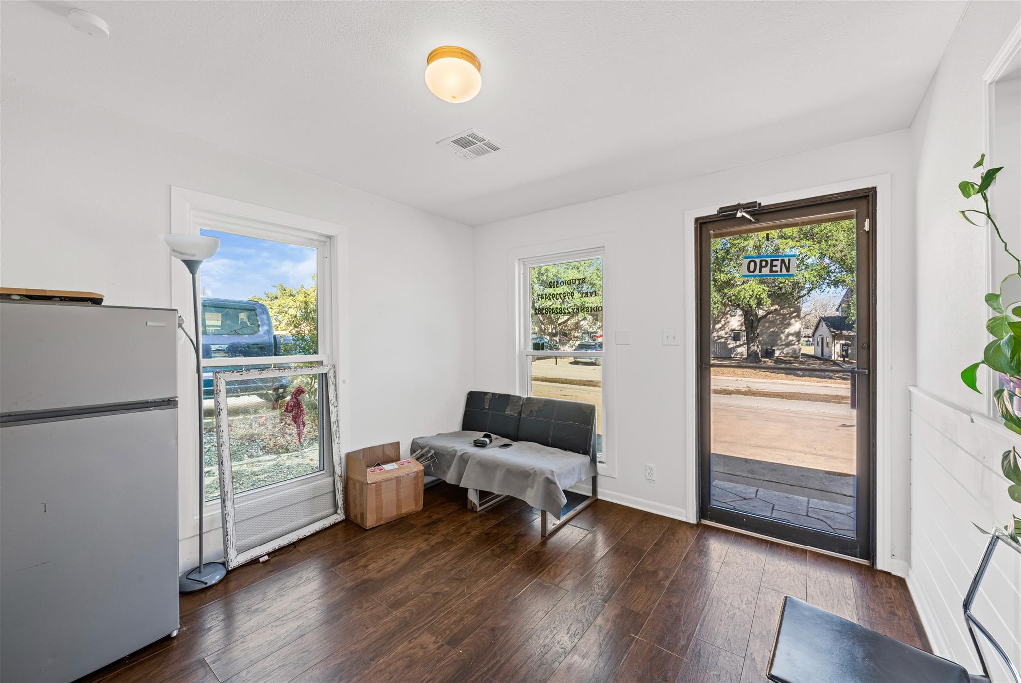 303 Childress Dr, Rockdale, TX 76567