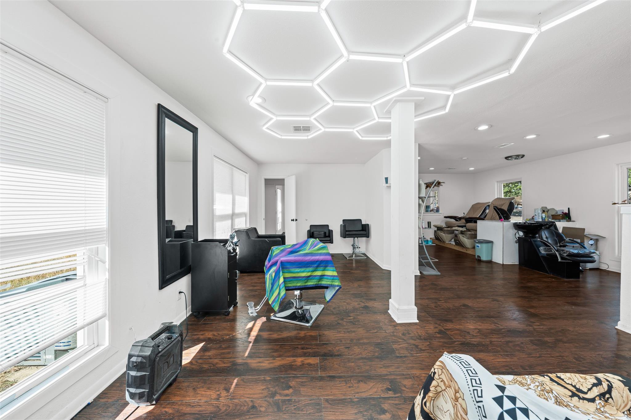 303 Childress Dr, Rockdale, TX 76567