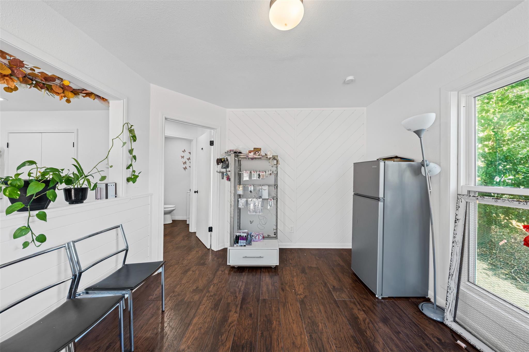 303 Childress Dr, Rockdale, TX 76567