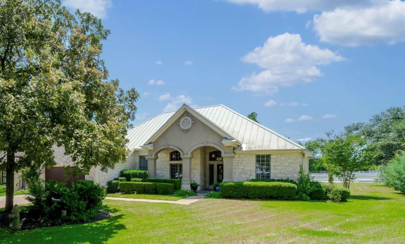 220 Mallet Ct, Austin, TX 78737