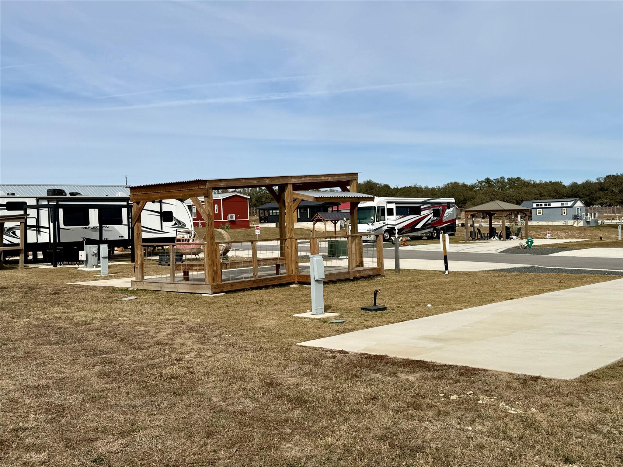 5386 Ranch Road 1376 Rd # 133, Fredericksburg, TX 78624