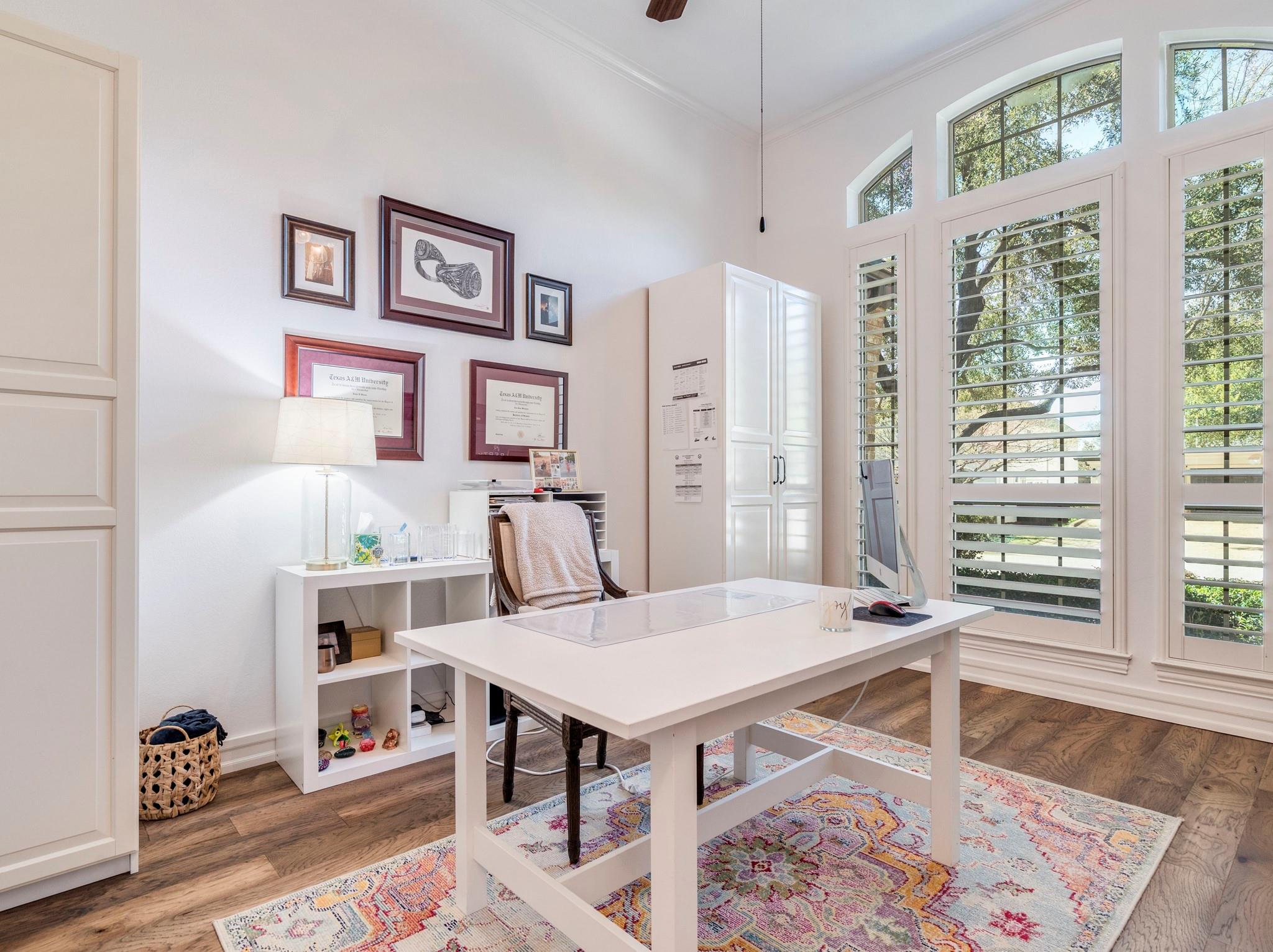 12212 Azure Shores Ct, Austin, TX 78732