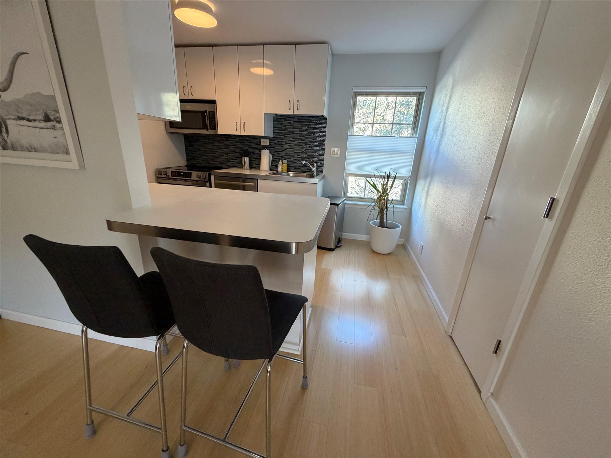 300 Crockett St # 201, Austin, TX 78704