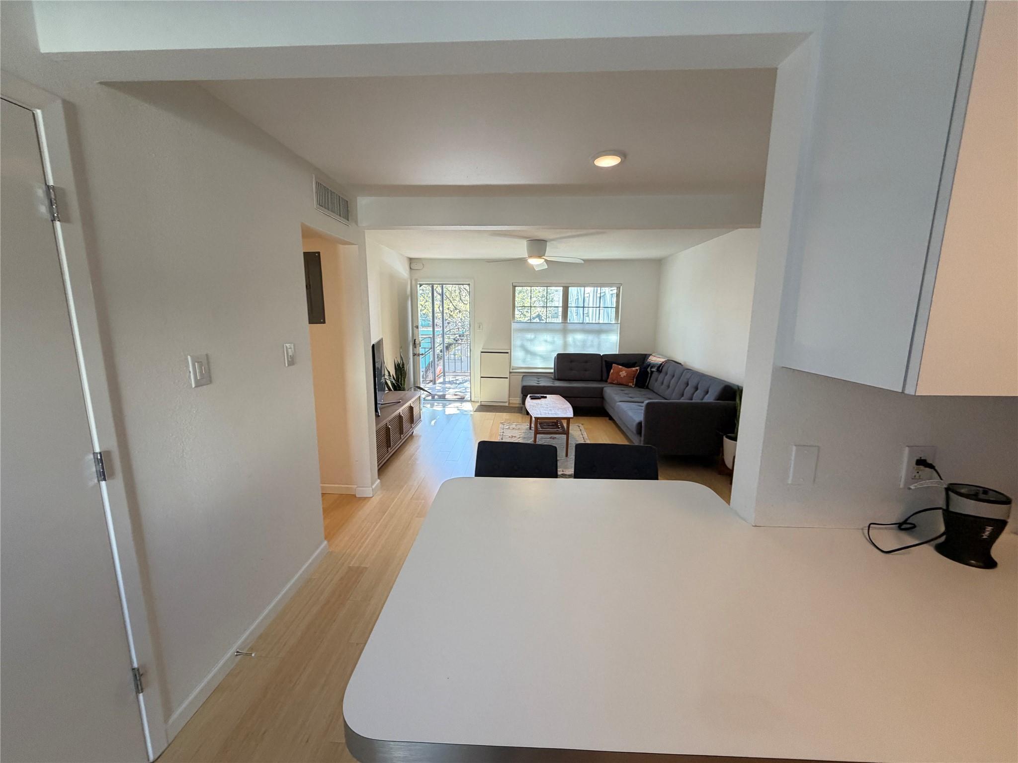 300 Crockett St # 201, Austin, TX 78704