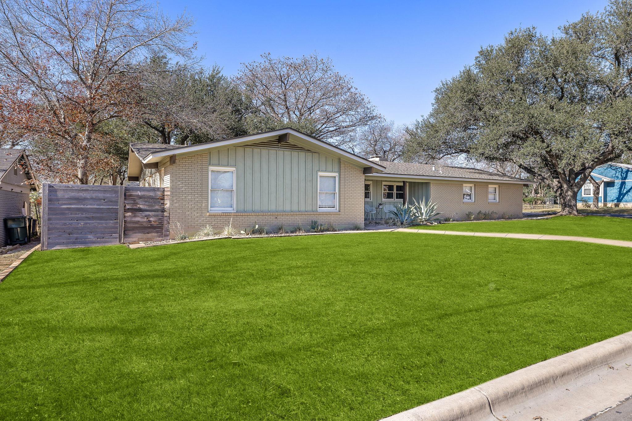 1802 Hutto Rd, Georgetown, TX 78626