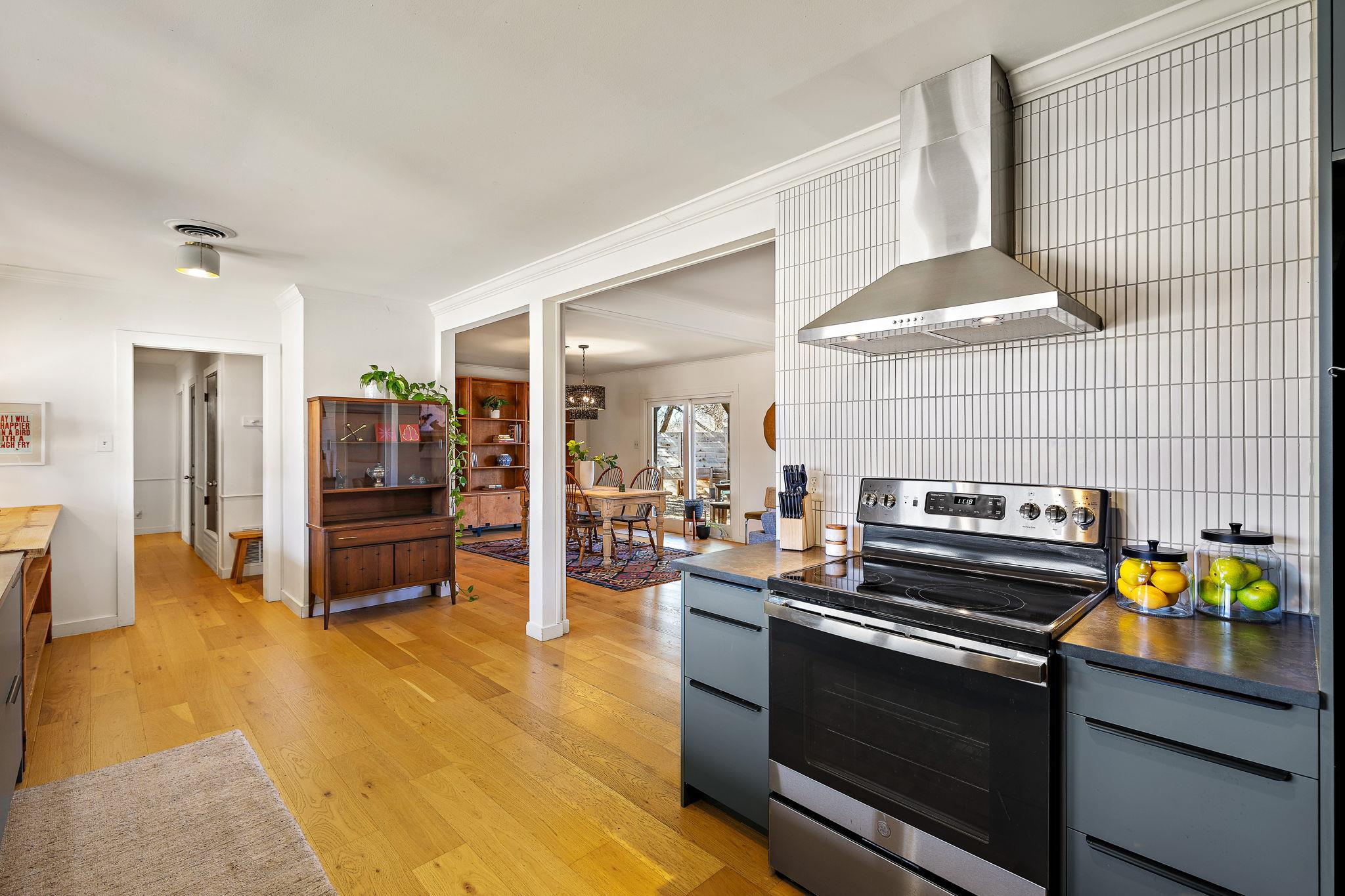 1802 Hutto Rd, Georgetown, TX 78626