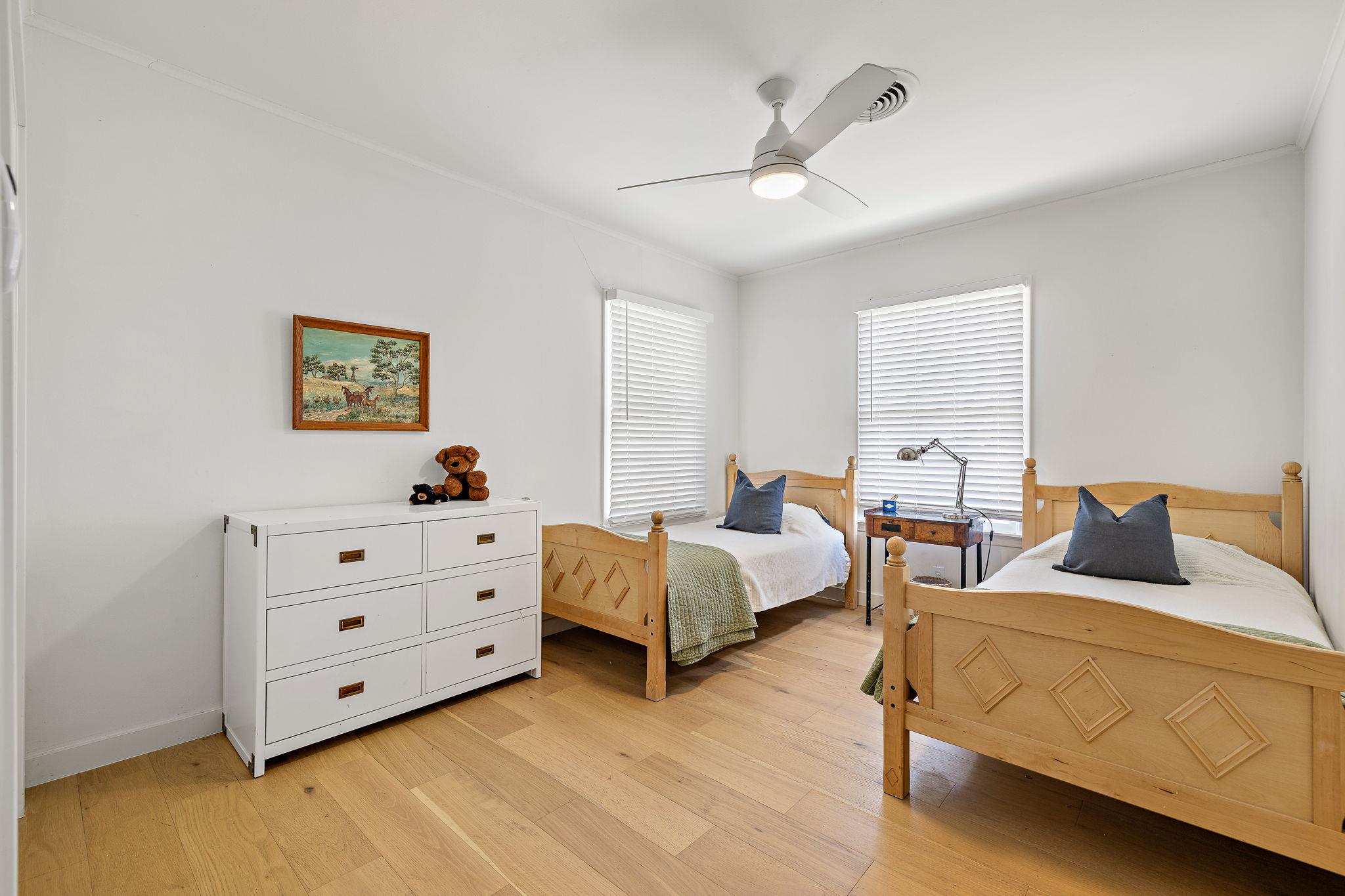 1802 Hutto Rd, Georgetown, TX 78626