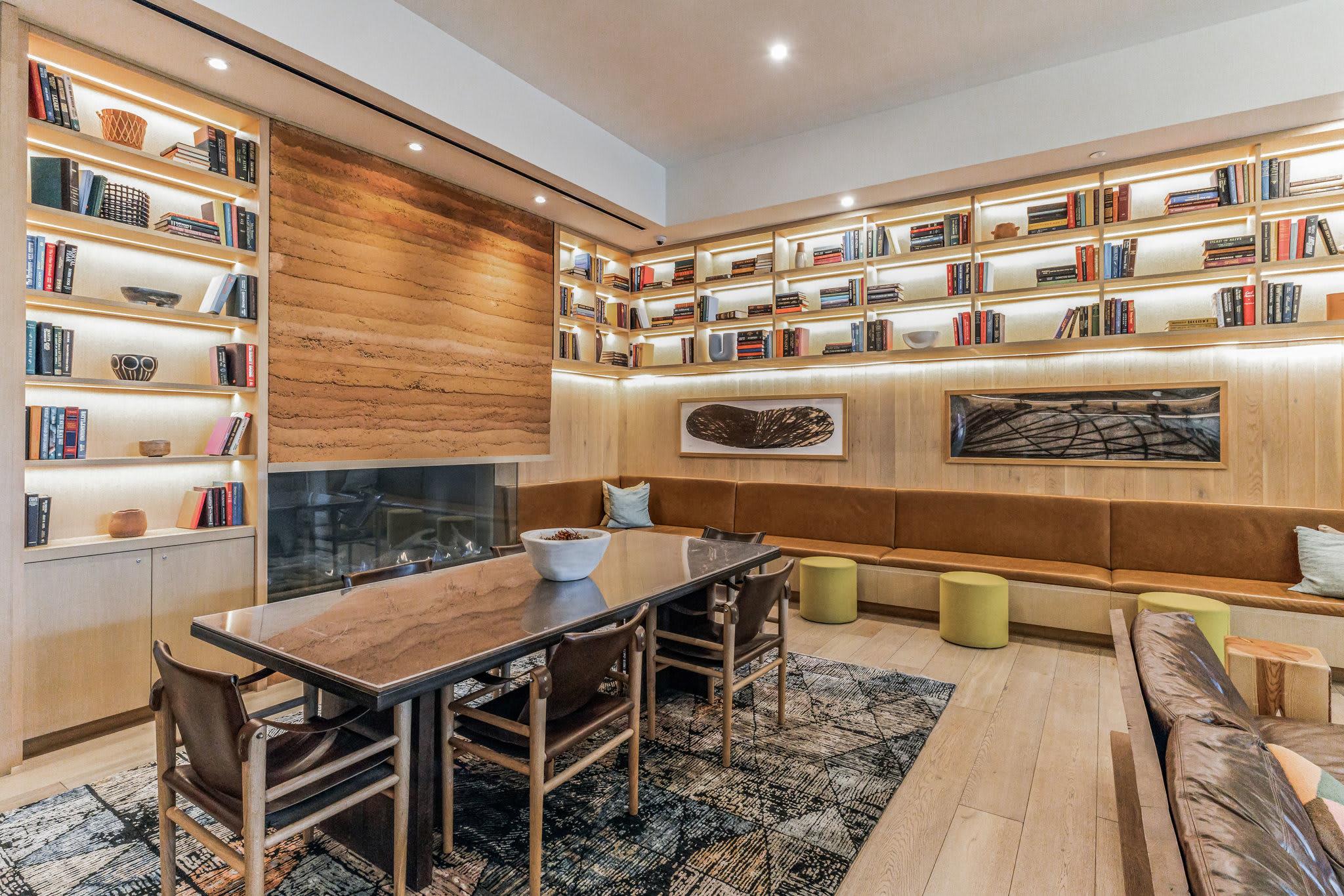 48 East Ave # 3008, Austin, TX 78701