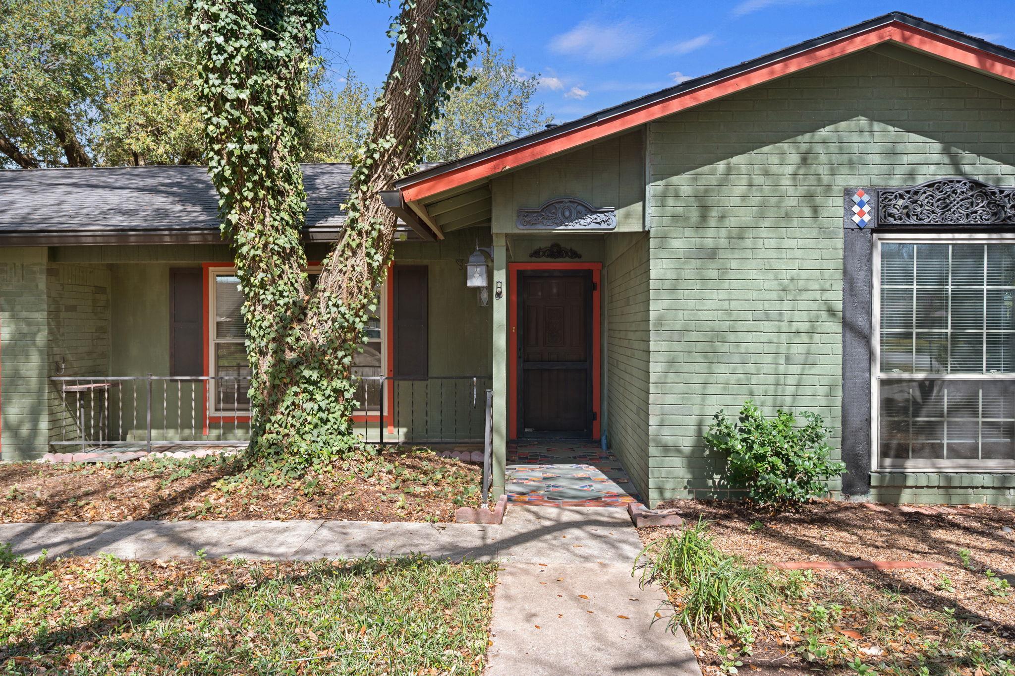 1400 Summit Cir, Taylor, TX 76574