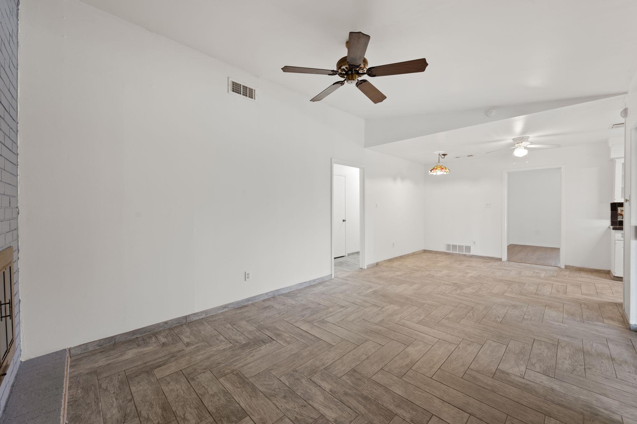 1400 Summit Cir, Taylor, TX 76574