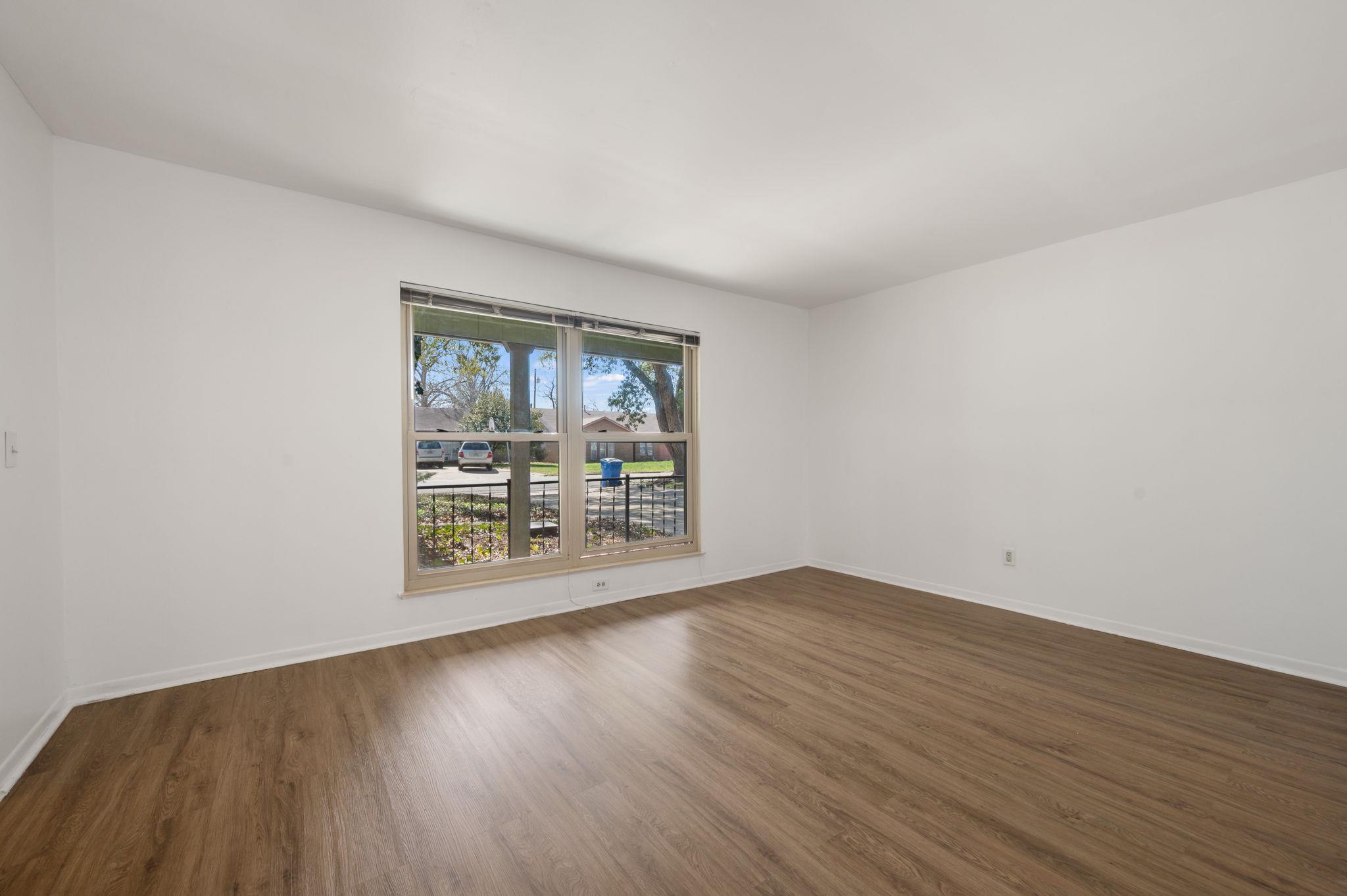 1400 Summit Cir, Taylor, TX 76574