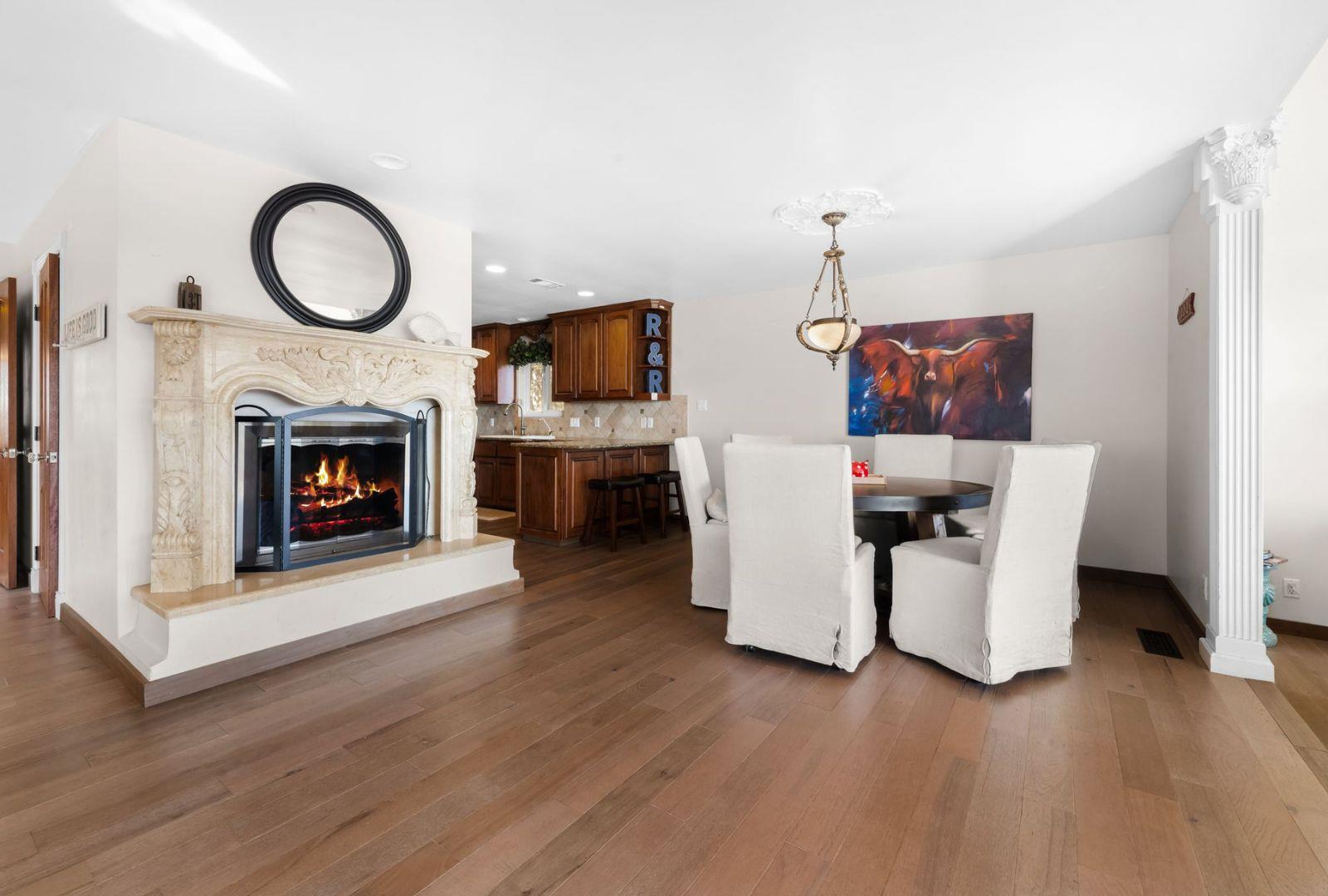 8101 Sharon Rd, Volente, TX 78641