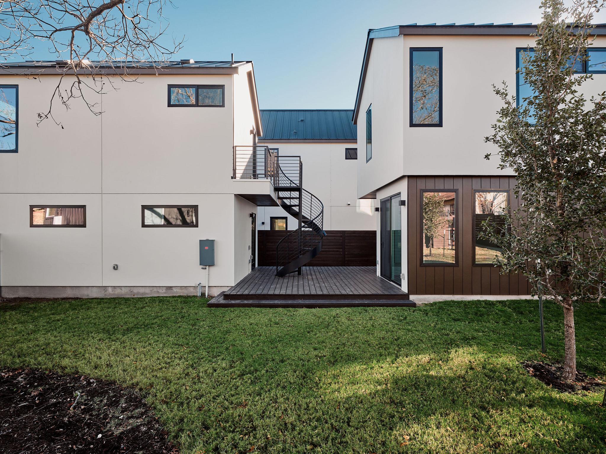 3209 Dolphin Dr # 2, Austin, TX 78704