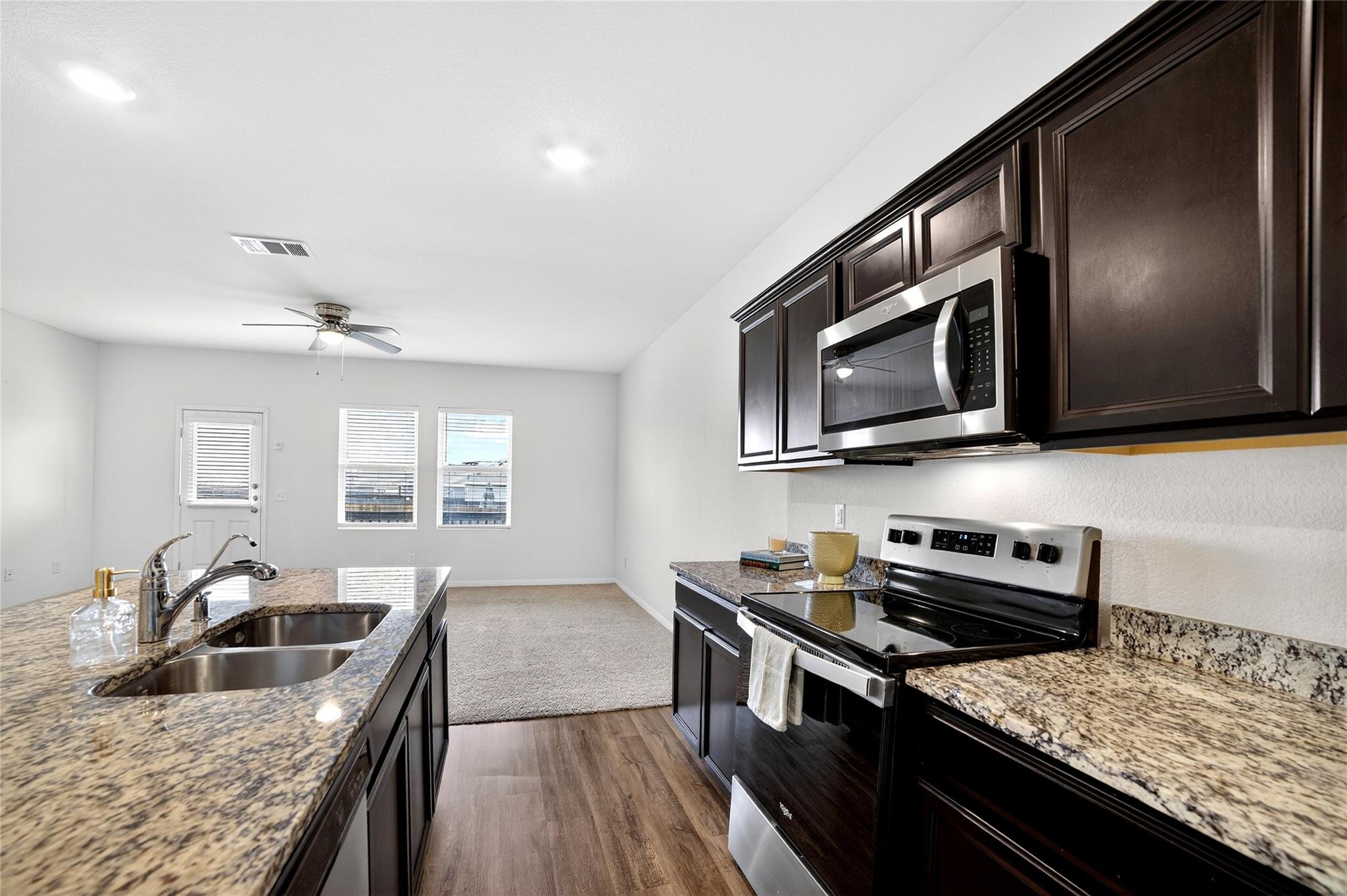 14413 Shooter McGavin, Manor, TX 78653