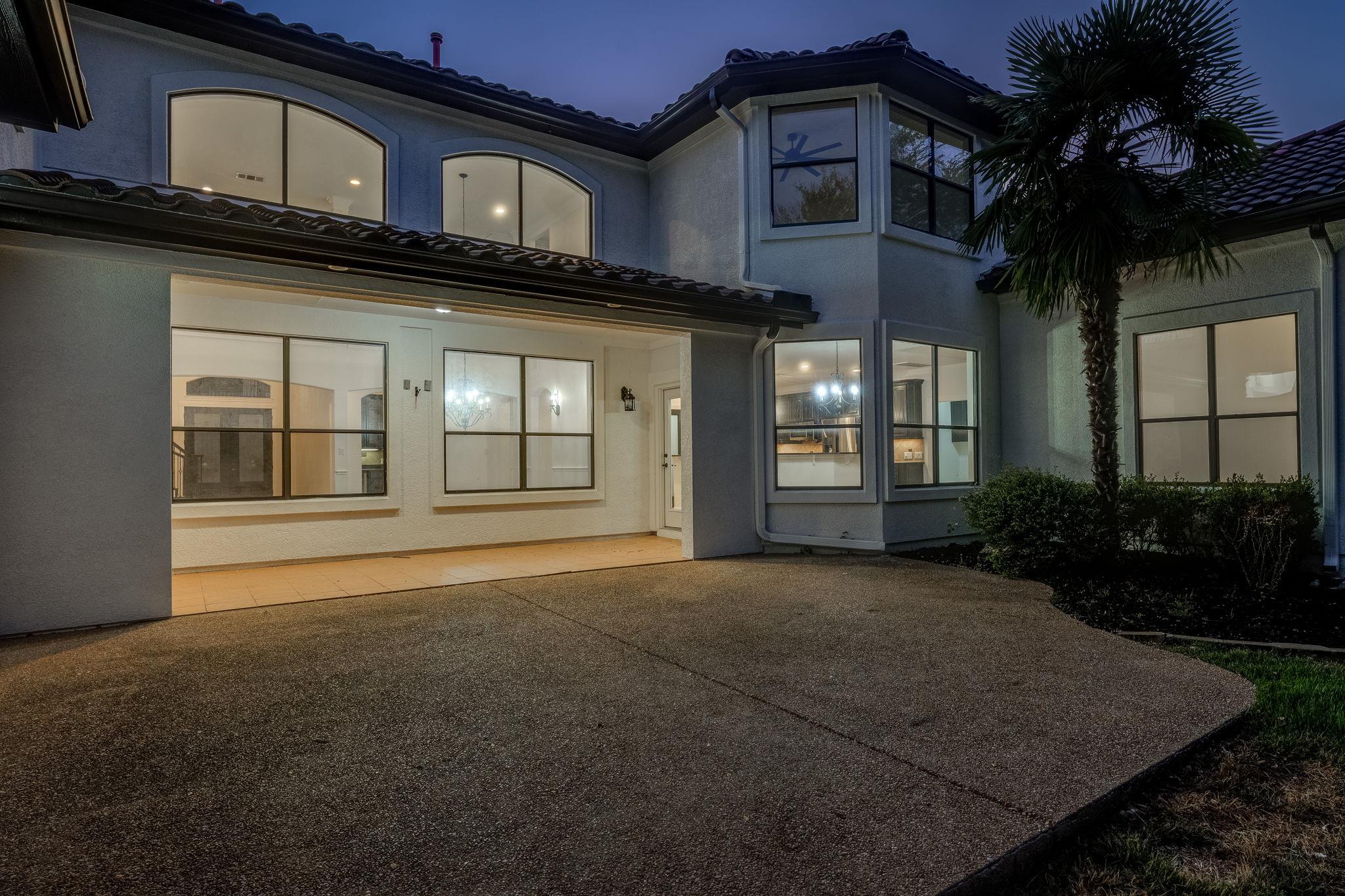 11516 Eagles Glen Dr, Austin, TX 78732