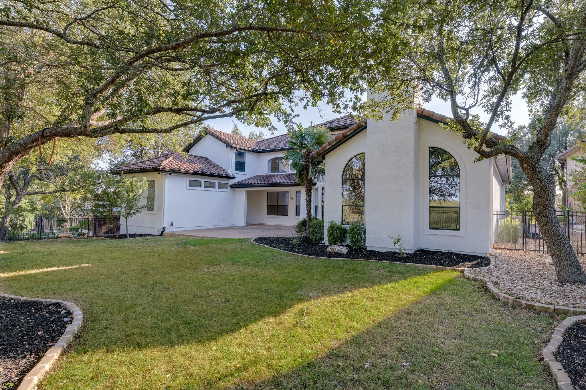 11516 Eagles Glen Dr, Austin, TX 78732