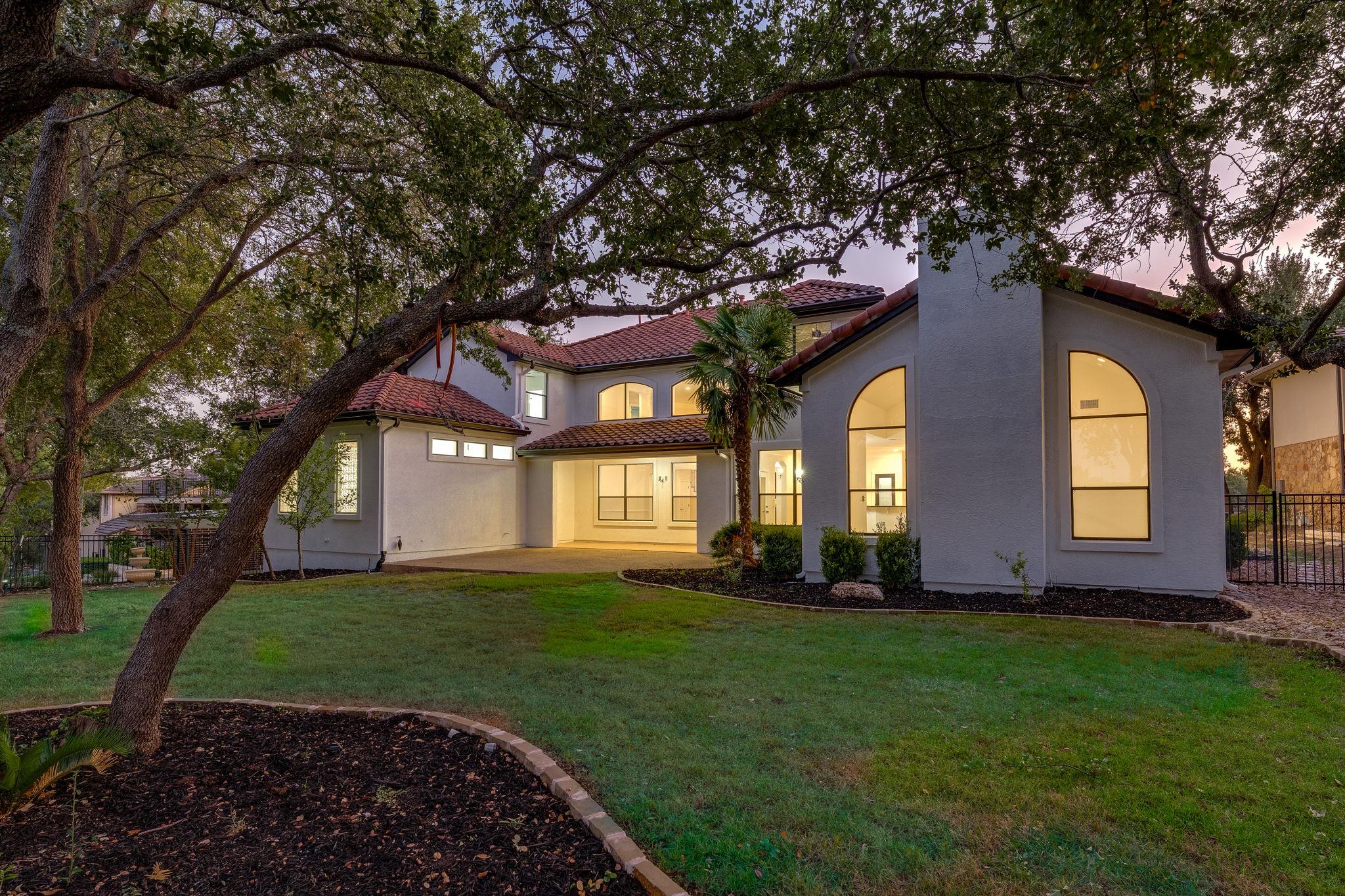 11516 Eagles Glen Dr, Austin, TX 78732