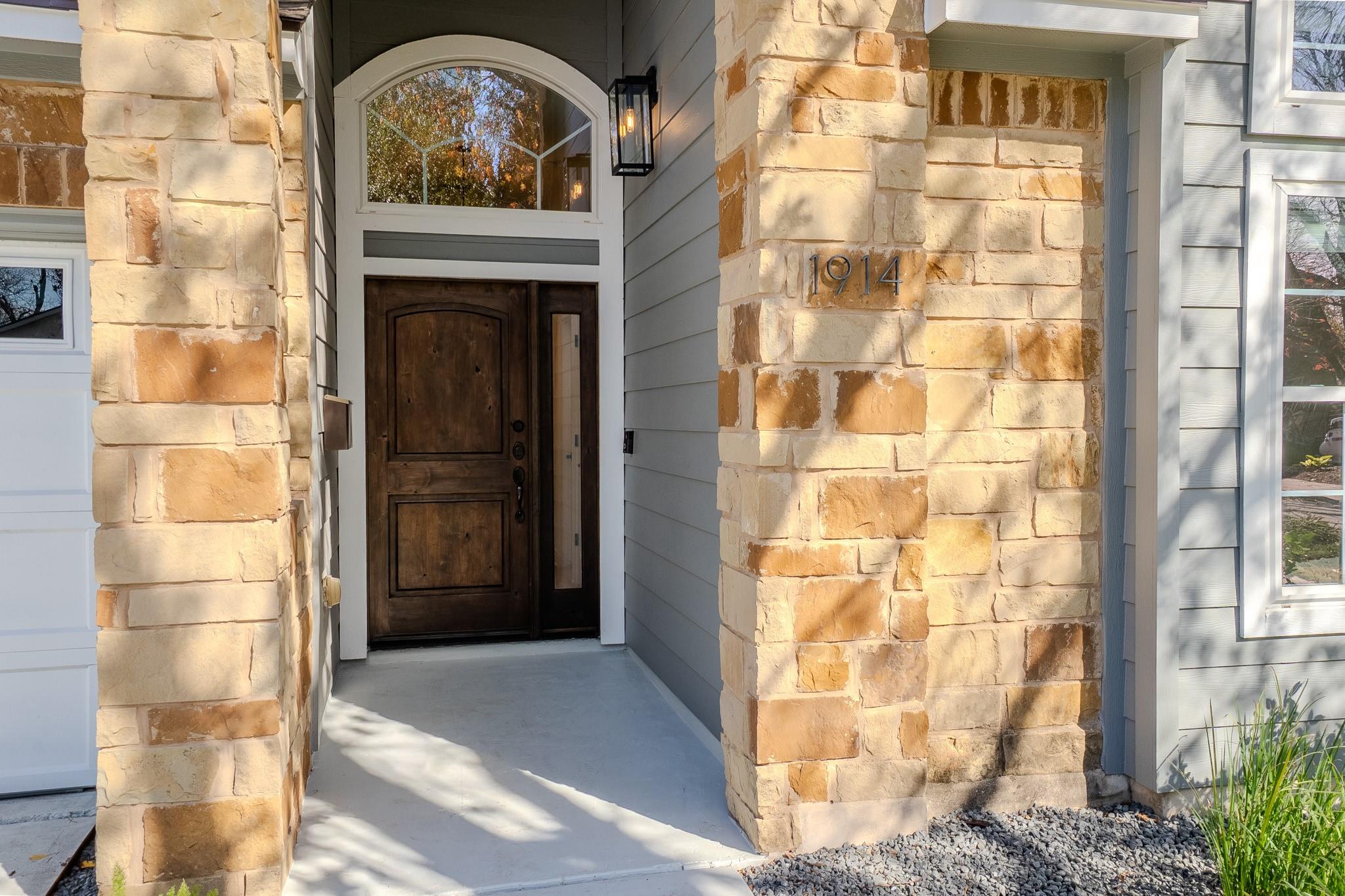 1914 Pasadena Dr, Austin, TX 78757