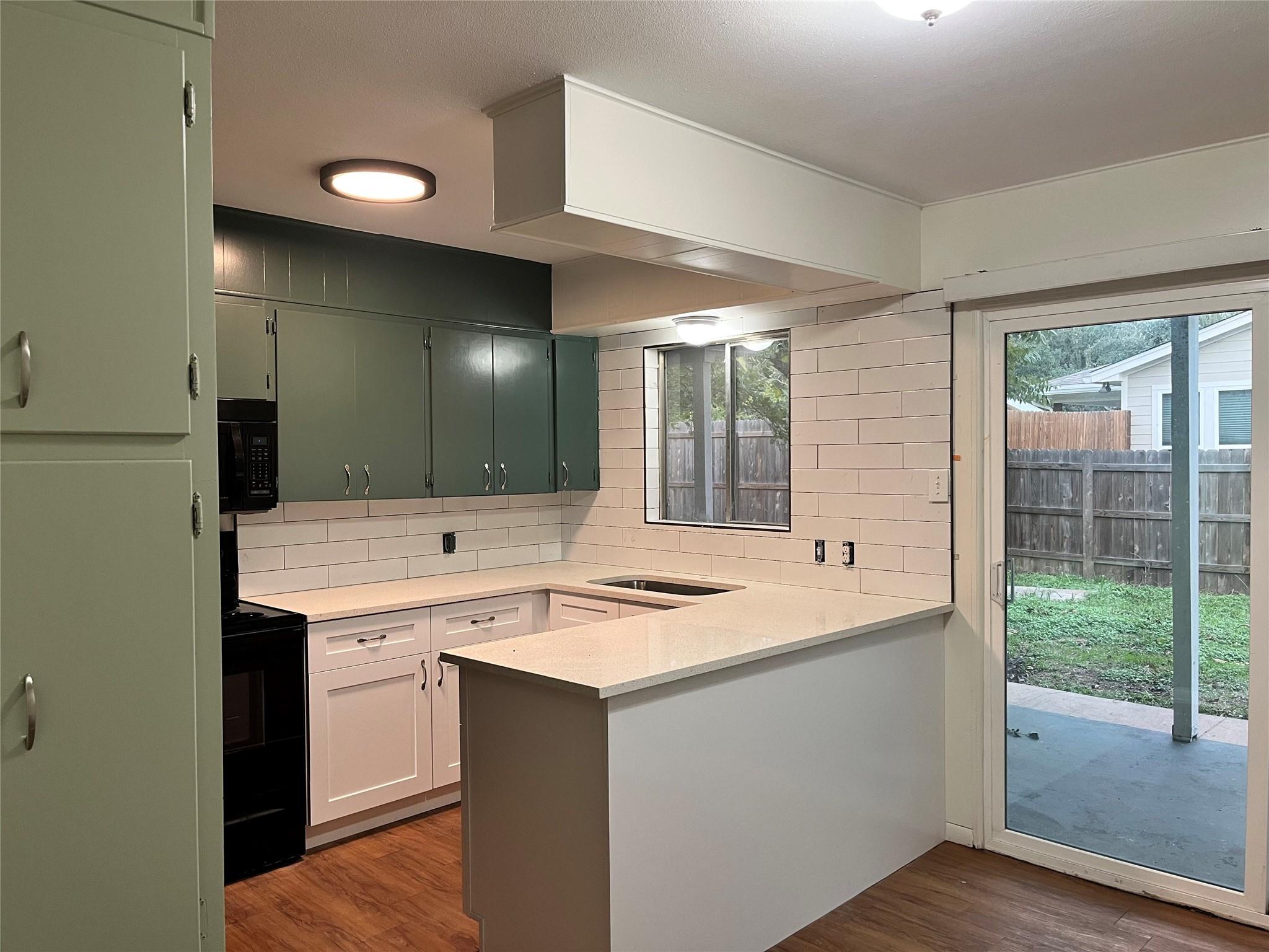 1400 Fairground unit A St # A, Taylor, TX 76574