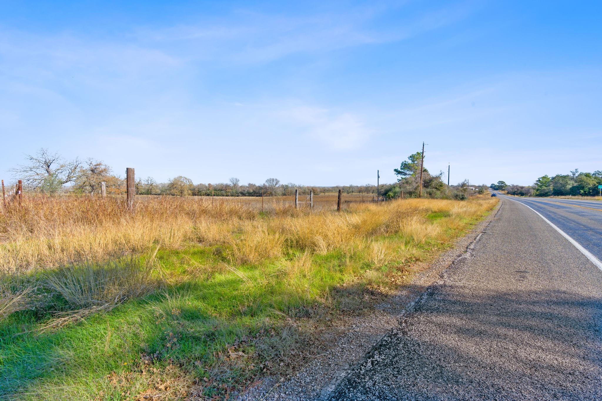 10996 US Highway 90 W, Harwood, TX 78632