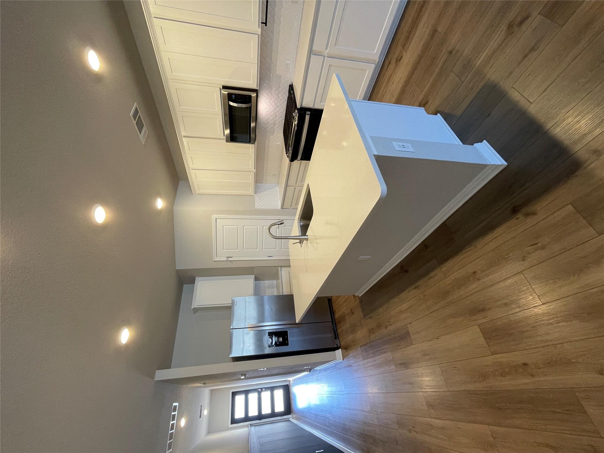 105 Sun Grove Trl, Georgetown, TX 78628