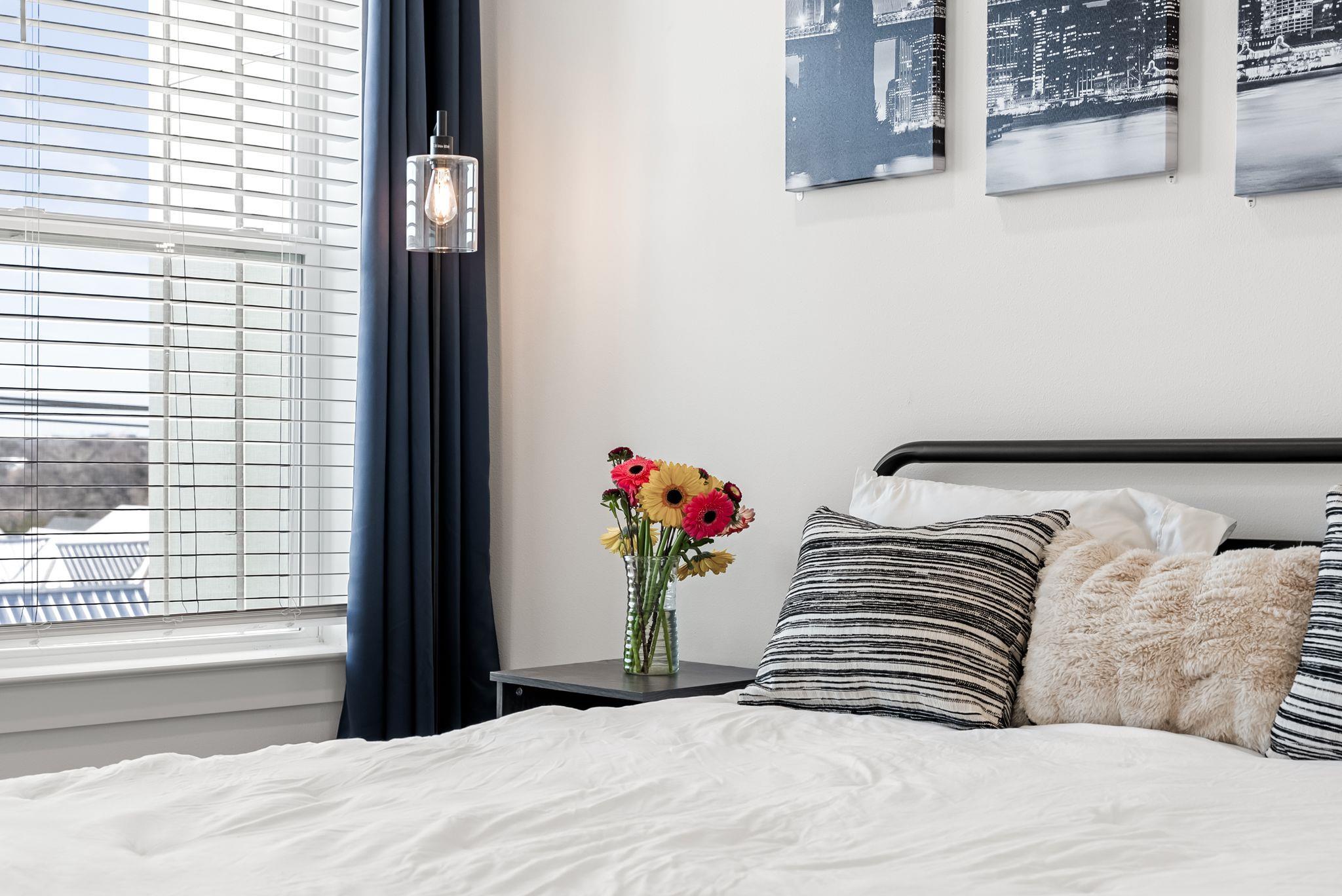 4801 SPRINGDALE Rd # 2410, Austin, TX 78723