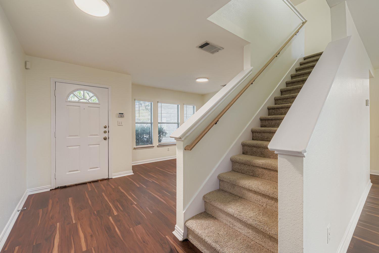 8046 Thaxton Rd, Austin, TX 78747