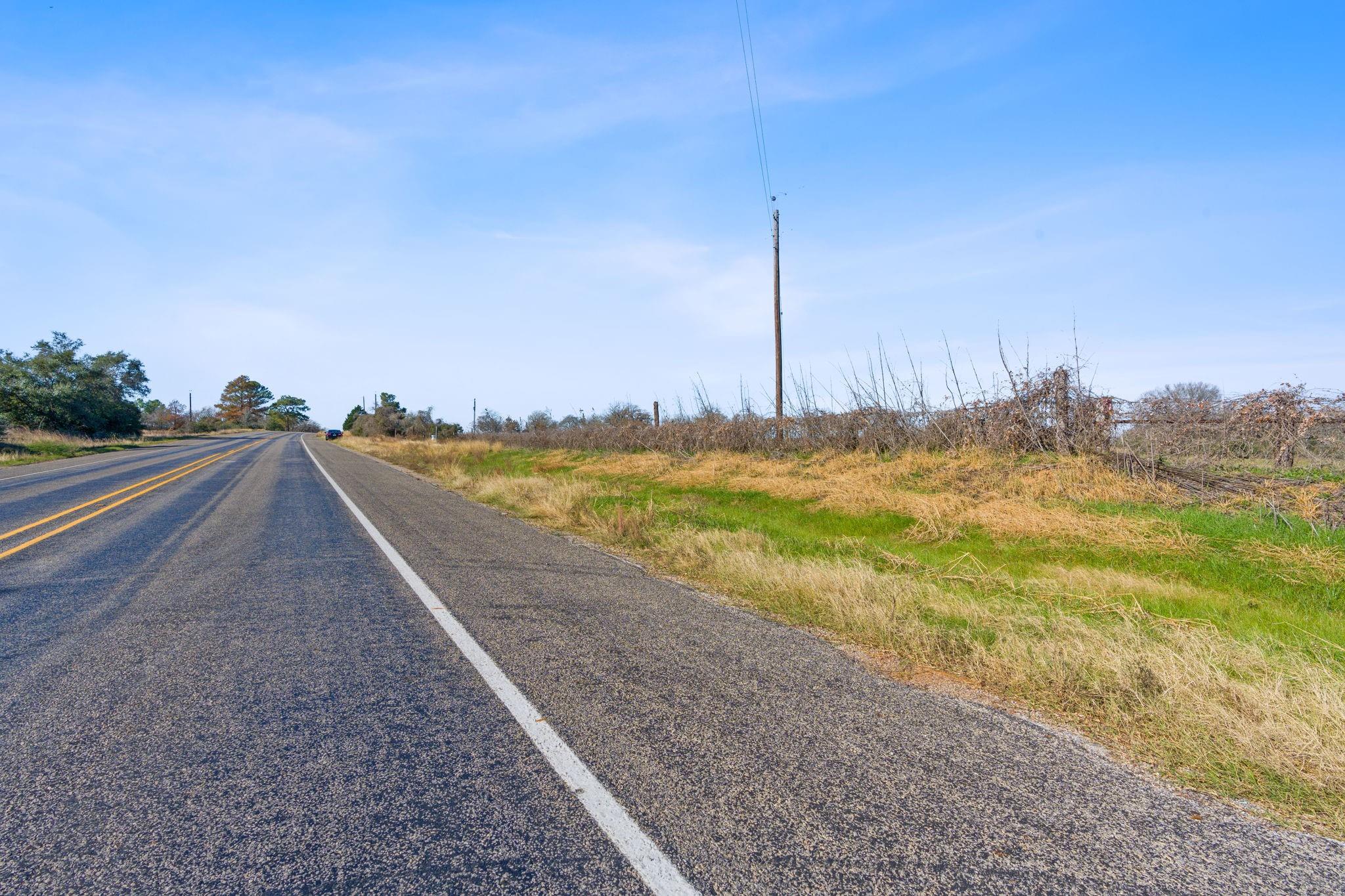 10996 US Highway 90 W, Harwood, TX 78632