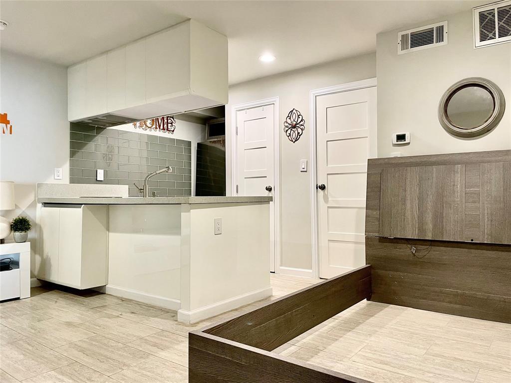 3110 Red River St # D-107, Austin, TX 78705