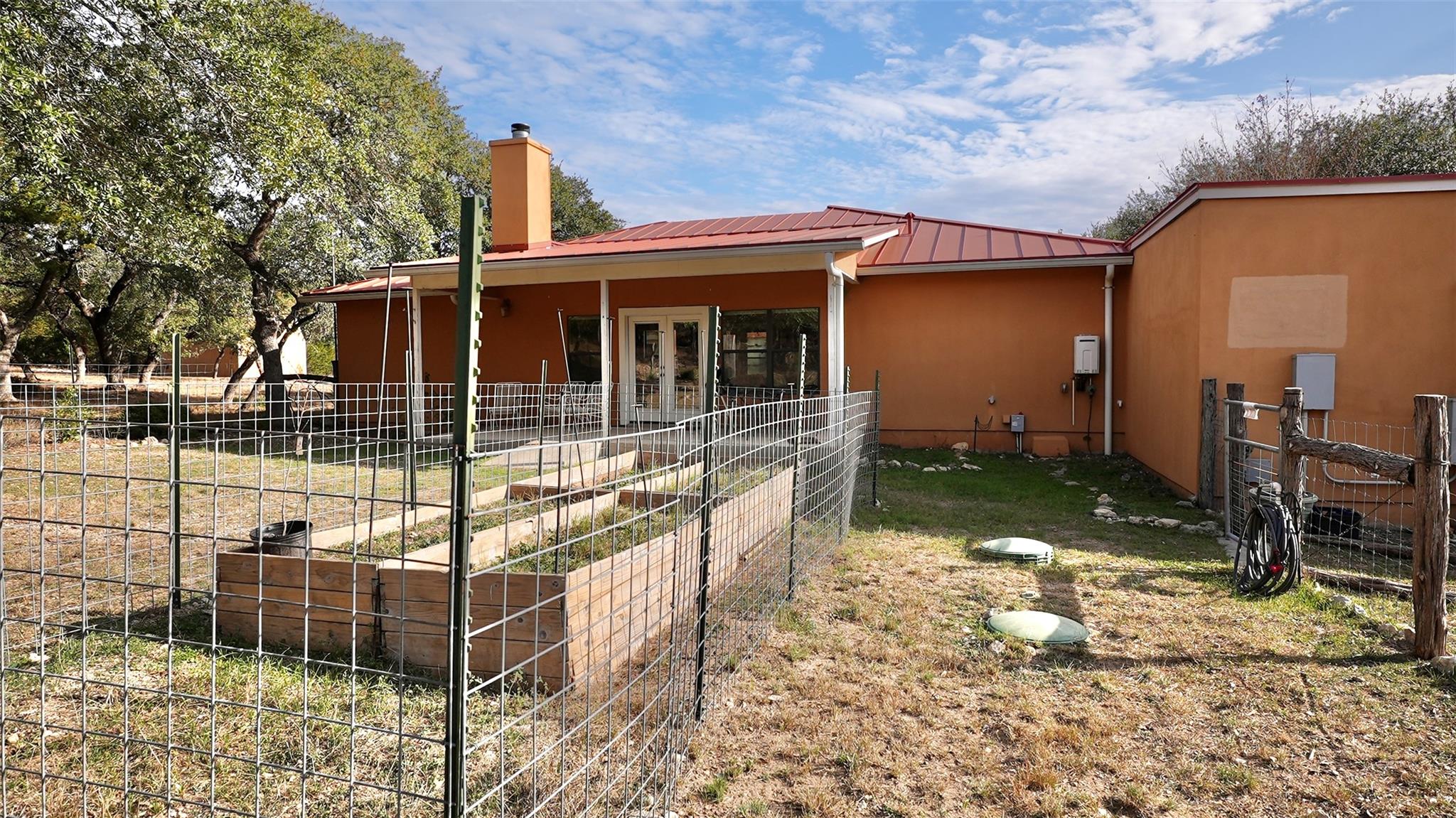 450 Windmill Oaks Dr, Wimberley, TX 78676