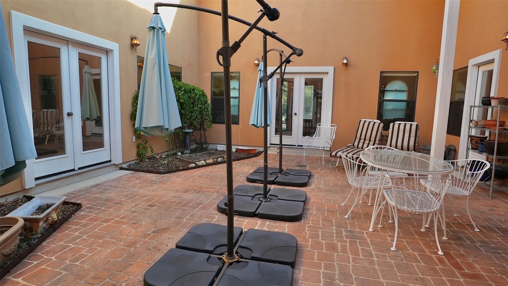 450 Windmill Oaks Dr, Wimberley, TX 78676